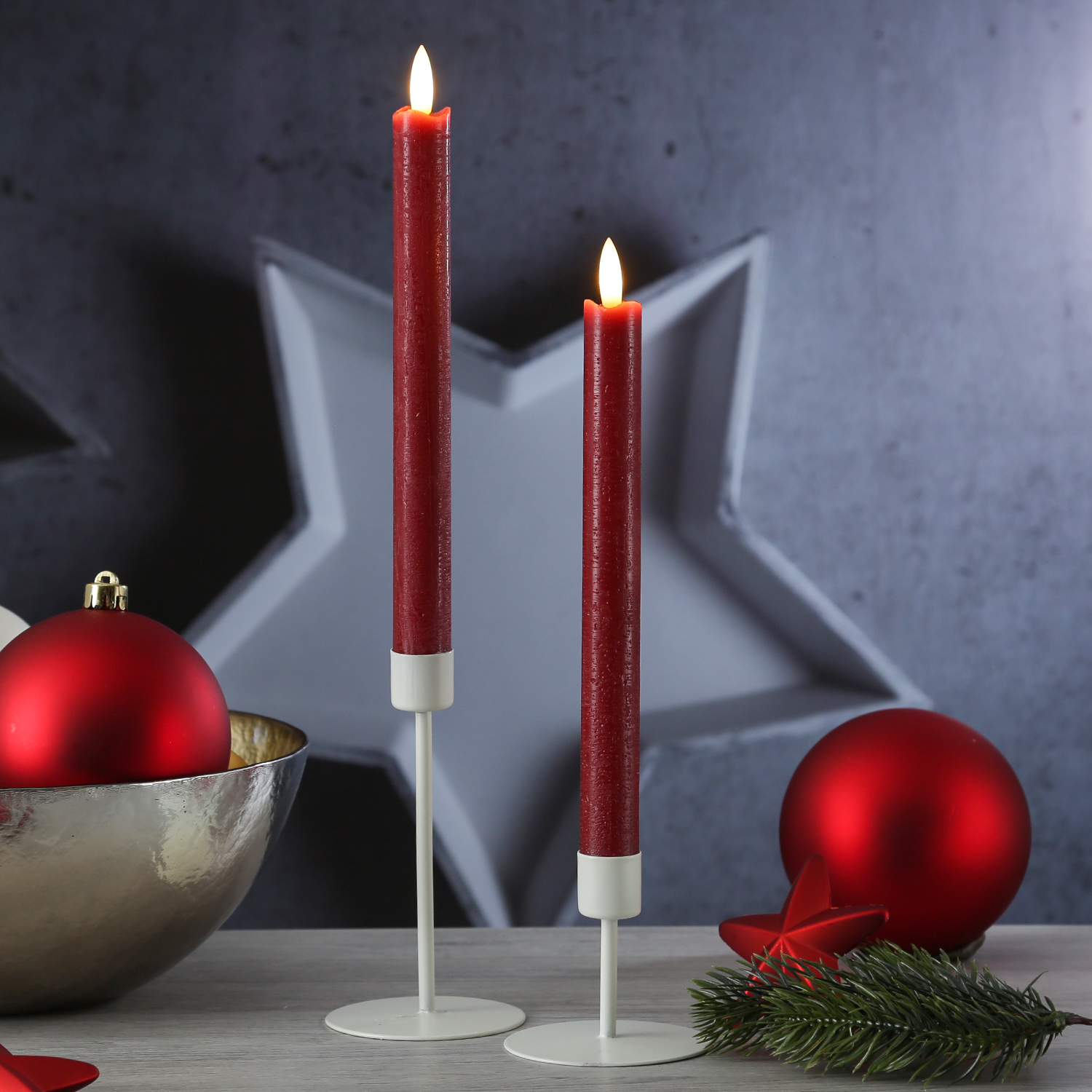 Stabkerzenhalter - Kerzenständer für Tafelkerzen - Metall - H: 14cm - D: 7,5cm - weiß Stabkerzenhalter - Kerzenständer für Tafelkerzen - Metall - H: 14cm - D: 7,5cm - weiß