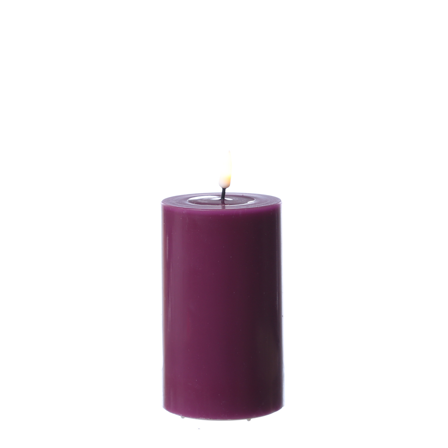 LED Stumpenkerze MIA - Echtwachs - realistische 3D Flamme - H: 12,5cm - D: 7,5cm - beere LED Stumpenkerze MIA - Echtwachs - realistische 3D Flamme - H: 12,5cm - D: 7,5cm - beere