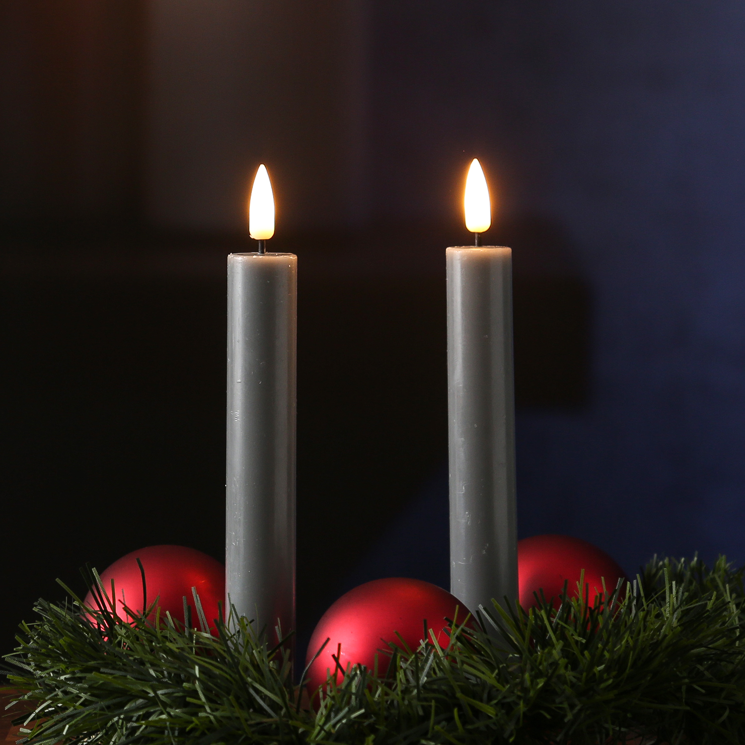 LED Stabkerzen MIA - Echtwachs - realistische 3D Flamme - H: 15cm - Batteriebetrieb - grau - 2 Stk LED Stabkerzen MIA - Echtwachs - realistische 3D Flamme - H: 15cm - Batteriebetrieb - grau - 2 Stk