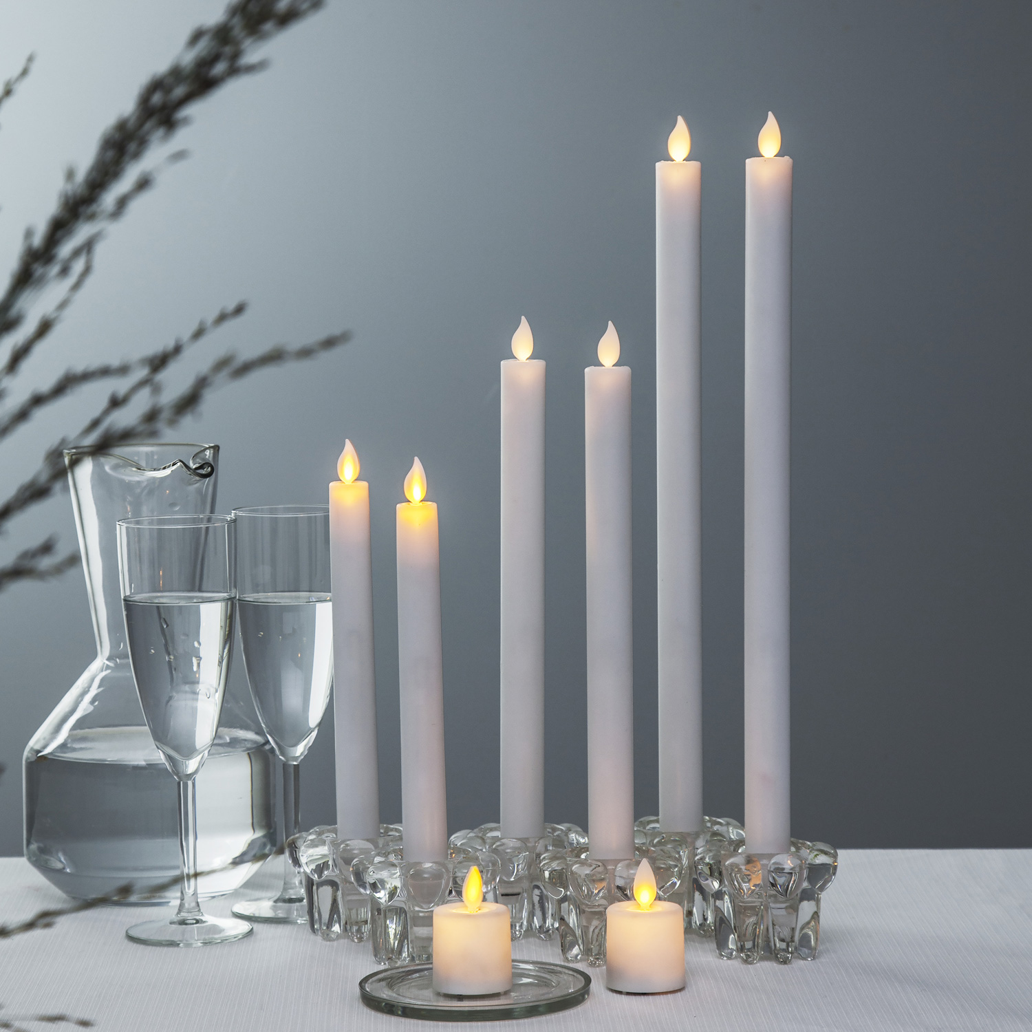 LED Stabkerze M-Twinkle - Echtwachs - mechanische Flamme - H: 30cm - Timer - weiß - 2er Set LED Stabkerze M-Twinkle - Echtwachs - mechanische Flamme - H: 30cm - Timer - weiß - 2er Set