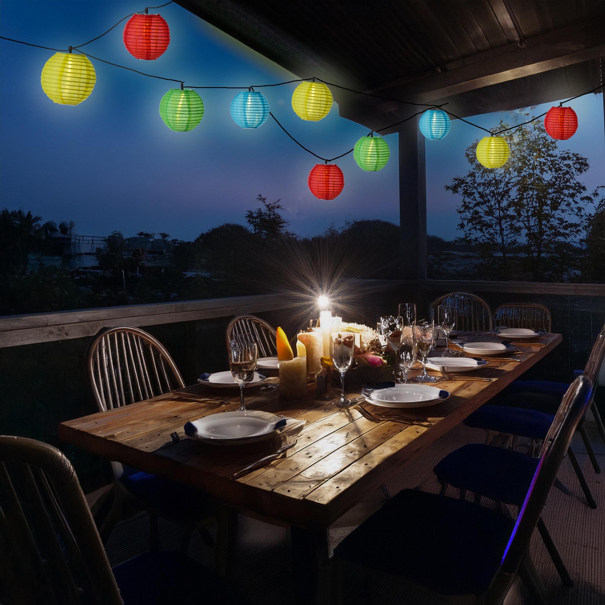 LED Solar Lichterkette LAMPIONS - 10 warmweiße LED - L: 4,5m - 8 Funktionen - Lichtsensor - bunt LED Solar Lichterkette LAMPIONS - 10 warmweiße LED - L: 4,5m - 8 Funktionen - Lichtsensor - bunt