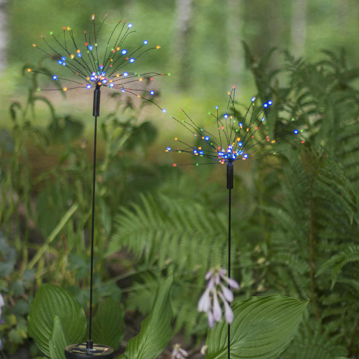 LED Solarstab FEUERWERK Gartendeko - 90 bunte LED - H: 100cm - Dämmerungssensor LED Solarstab FEUERWERK Gartendeko - 90 bunte LED - H: 100cm - Dämmerungssensor