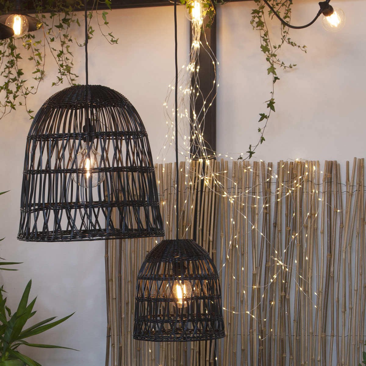 LED-Draht-Bündel "Dew Drop Outdoor" - silber - 360 warmweiße LEDs, 23 Stränge - 2,0m - IP44 LED-Draht-Bündel "Dew Drop Outdoor" - silber - 360 warmweiße LEDs, 23 Stränge - 2,0m - IP44