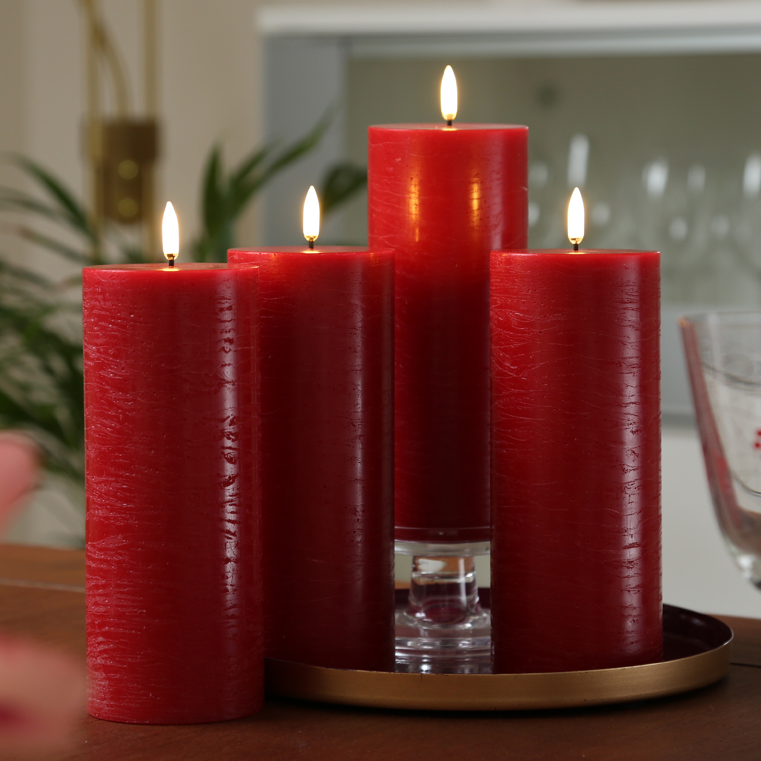 LED Kerzenset PIA - Rustik-Optik - H: 20cm - inkl. Batterien und Fernbedienung - rot - 4er Set LED Kerzenset PIA - Rustik-Optik - H: 20cm - inkl. Batterien und Fernbedienung - rot - 4er Set