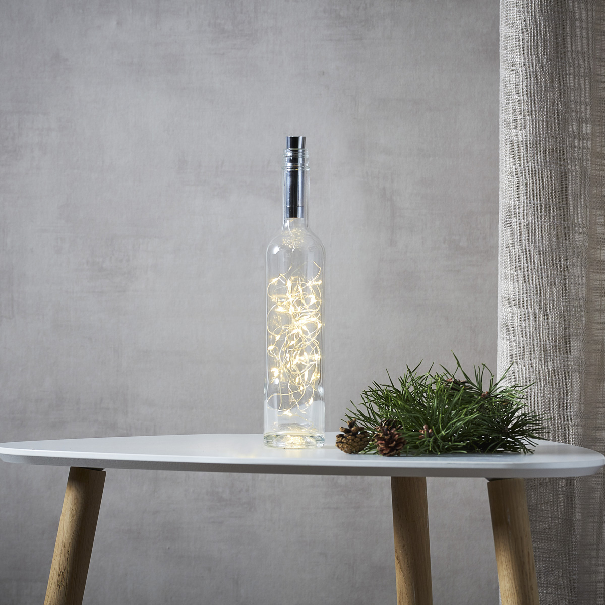 LED Drahtlichterkette "Korken" - Flaschenverschluss - 40 warmweiße LED - 2m - Timer - silber LED Drahtlichterkette "Korken" - Flaschenverschluss - 40 warmweiße LED - 2m - Timer - silber