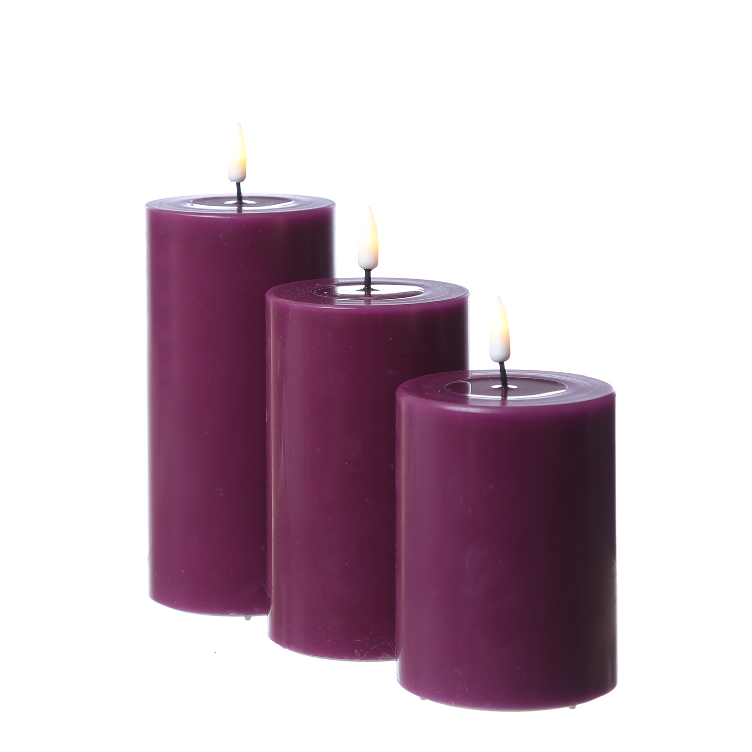 LED Stumpenkerze MIA - Echtwachs - realistische 3D Flamme - H: 10cm - D: 7,5cm - beere LED Stumpenkerze MIA - Echtwachs - realistische 3D Flamme - H: 10cm - D: 7,5cm - beere