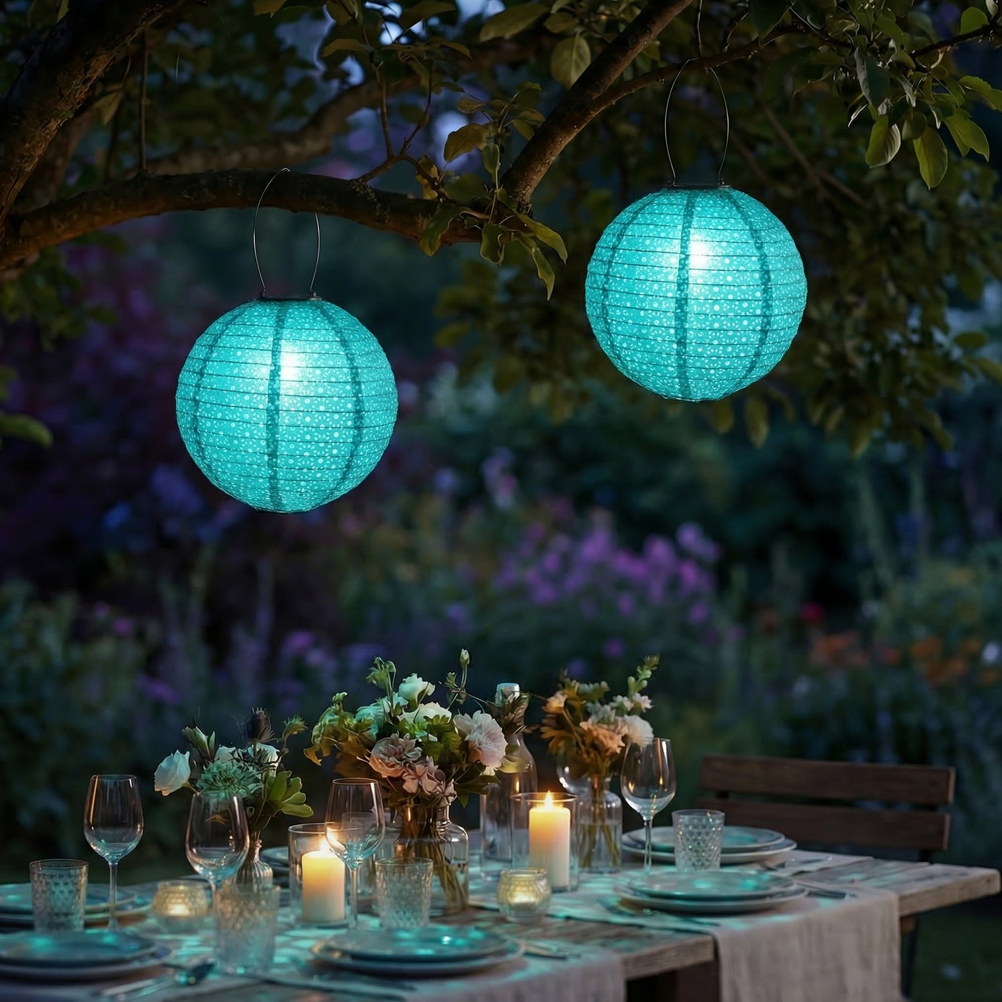 LED Solar Lampion - mit Blumenmuster - warmweiße LED - H: 25cm - D: 25cm - Lichtsensor - blau