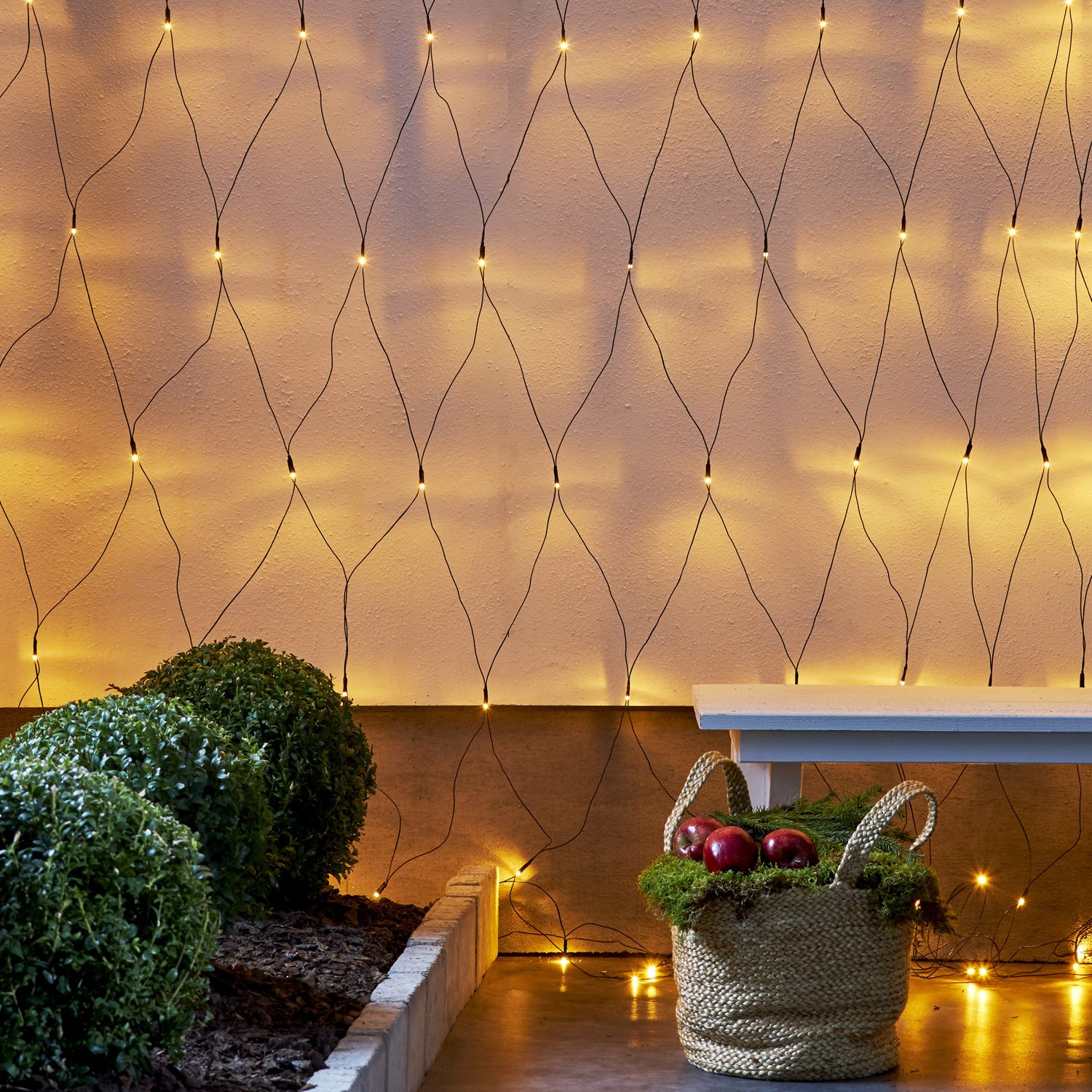 LED Lichternetz - Serie LED - outdoor - 200 ultra warmweiße LED - 3.00m x 3.00m - schwarzes Kabel LED Lichternetz - Serie LED - outdoor - 200 ultra warmweiße LED - 3.00m x 3.00m - schwarzes Kabel