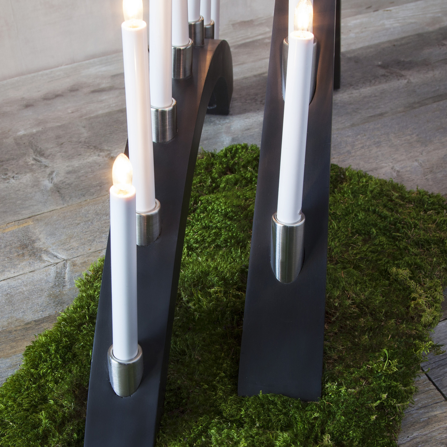 Lichterbogen TALL  - 7 warmweiße Glühlampen - L: 67cm, H: 40cm - Holz - Schalter - Schwarz