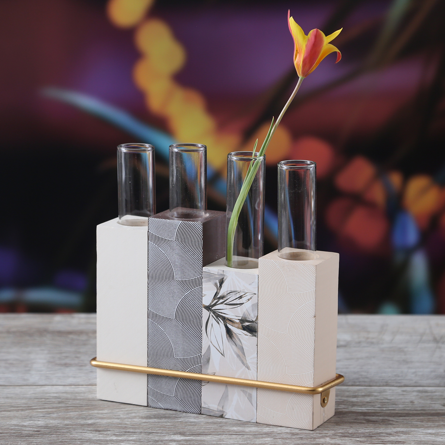 Deko Vase mit 4 Reagenzgläsern - Blumenvase - Holz - H: 18cm - creme/grau Deko Vase mit 4 Reagenzgläsern - Blumenvase - Holz - H: 18cm - creme/grau