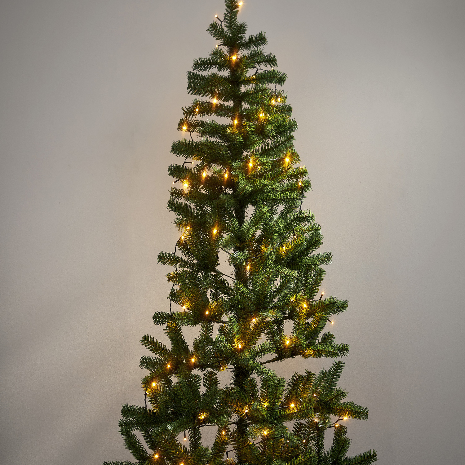 LED Lichterkette - Serie LED - outdoor - 80 ultra warmweiße LED - L: 5,6m - schwarzes Kabel LED Lichterkette - Serie LED - outdoor - 80 ultra warmweiße LED - L: 5,6m - schwarzes Kabel