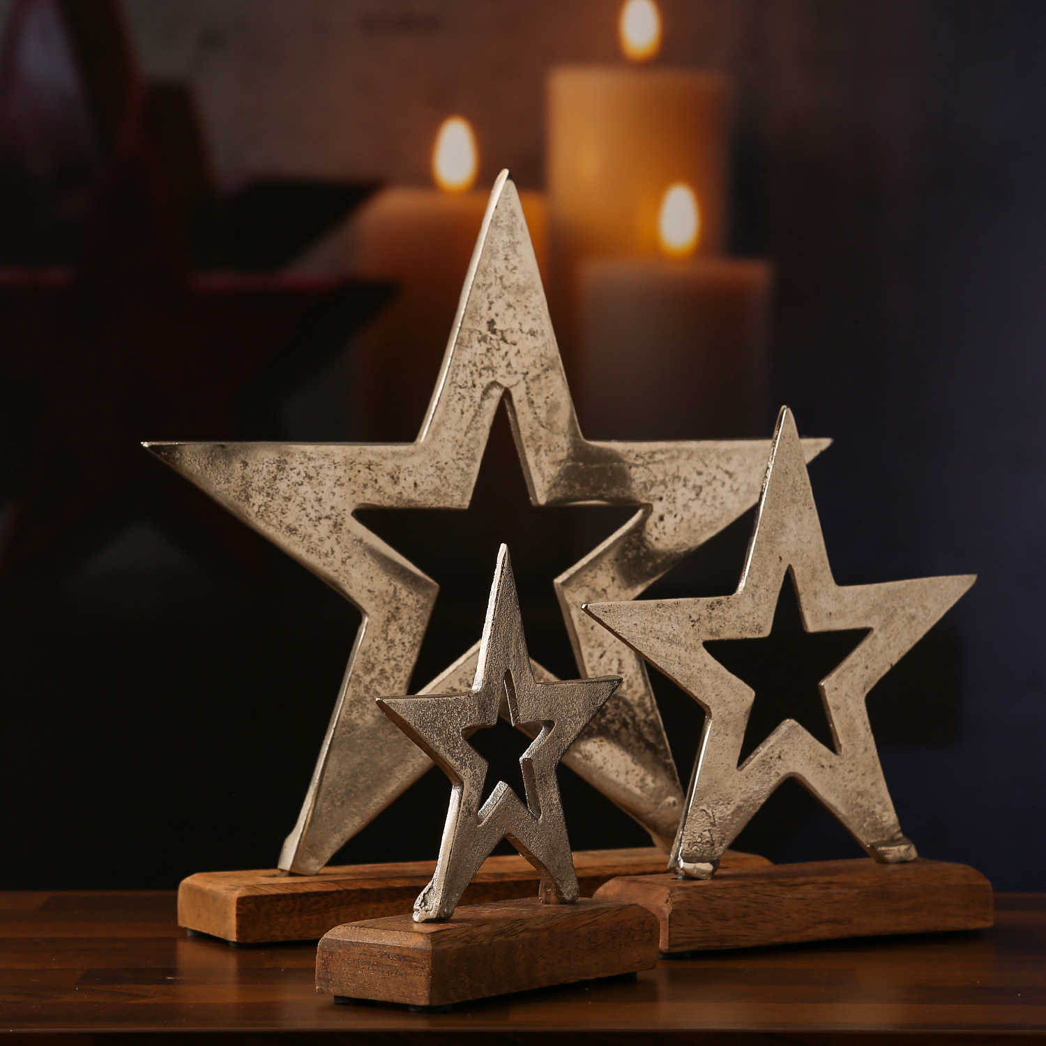 Dekostern aus Aluminium - stehend - Mangoholzsockel - 28,7cm, 20cm, 15,5cm - natur, silber - 3er Set Dekostern aus Aluminium - stehend - Mangoholzsockel - 28,7cm, 20cm, 15,5cm - natur, silber - 3er Set