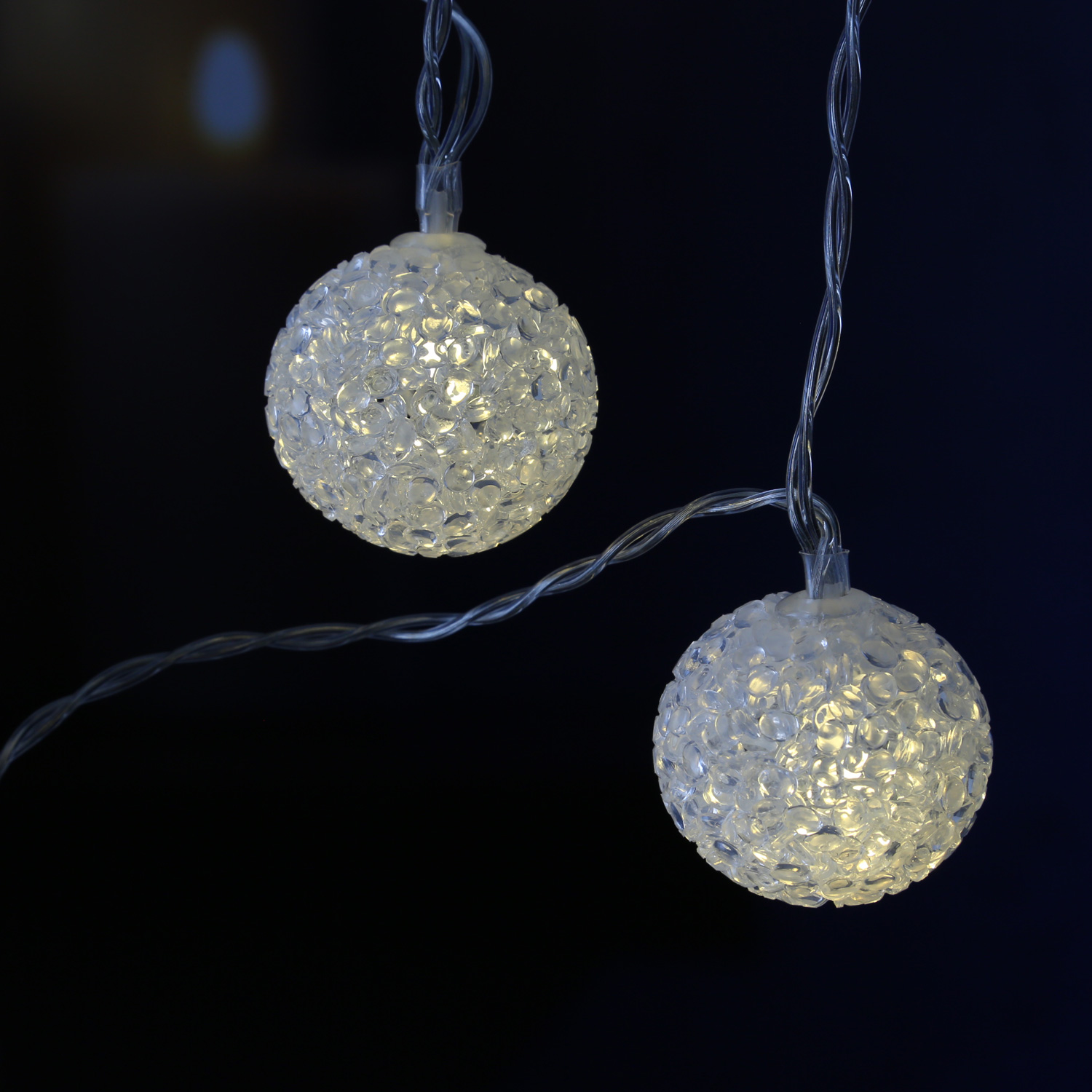 LED Lichterkette Kugeln - Vinyl - 10 warmweiße LED - L: 1,34m - Batterie - transparent LED Lichterkette Kugeln - Vinyl - 10 warmweiße LED - L: 1,34m - Batterie - transparent