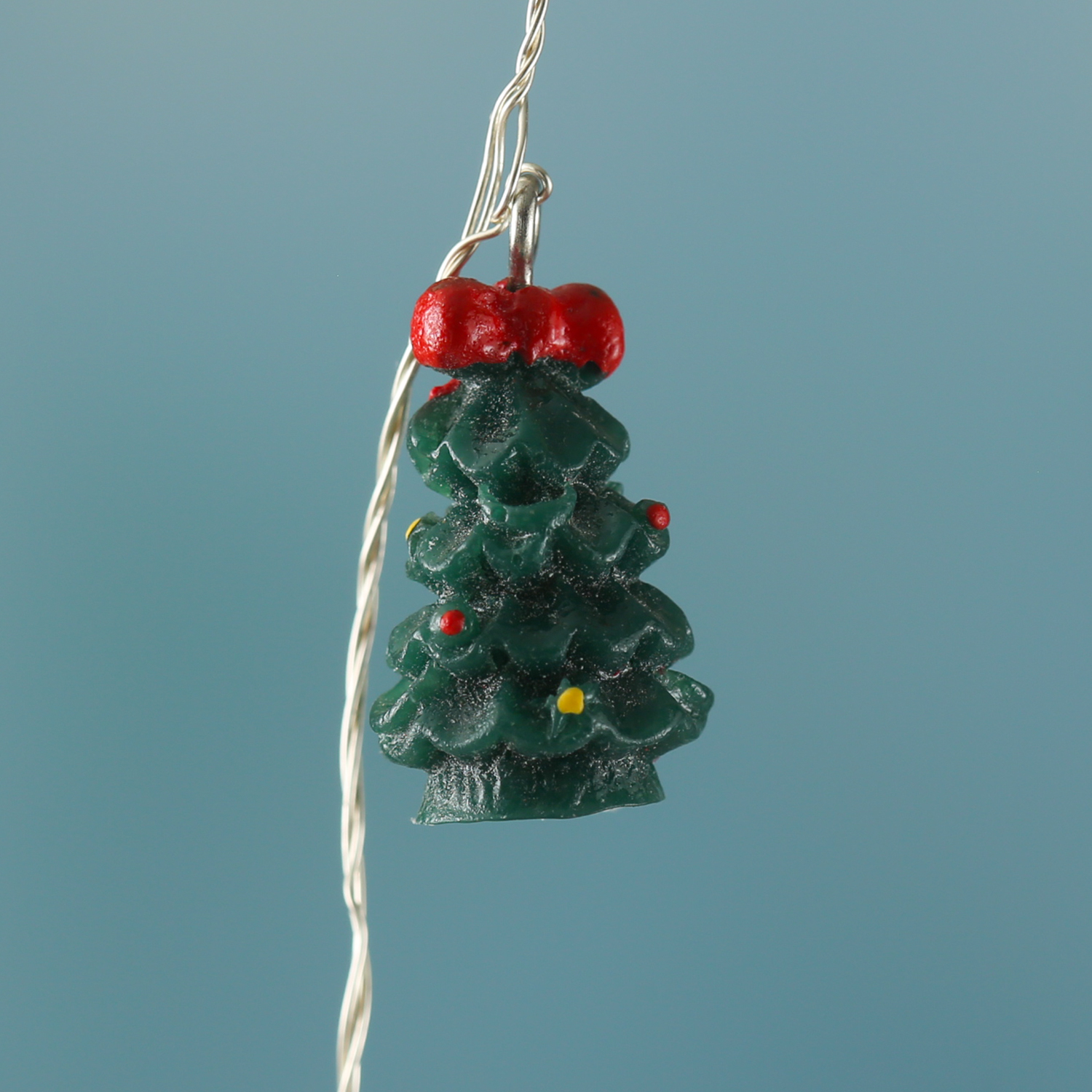 LED Drahtlichterkette TANNENBAUM - 20 warmweiße LED - L: 1,90m - Timer - Batterie - grün, rot