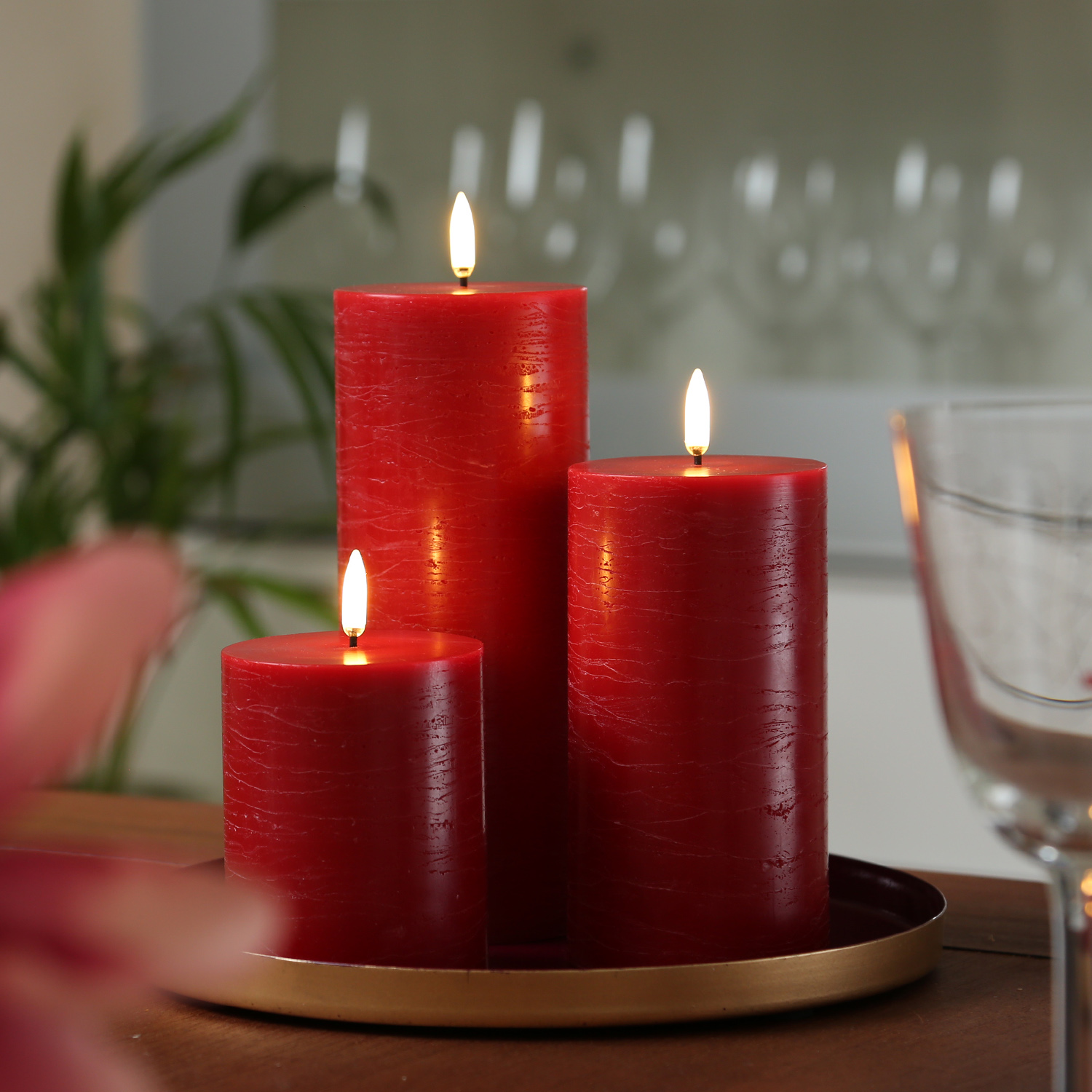 LED Kerzenset PIA - Rustik-Optik - 3 Größen - inkl. Batterien und Fernbedienung - rot - 3er Set LED Kerzenset PIA - Rustik-Optik - 3 Größen - inkl. Batterien und Fernbedienung - rot - 3er Set