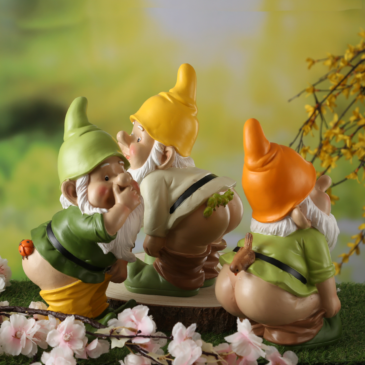 Gartenzwerg Hose Runter mit Vögelchen - Frecher Zwerg mit nacktem Po  - Polyresin - H: 27cm