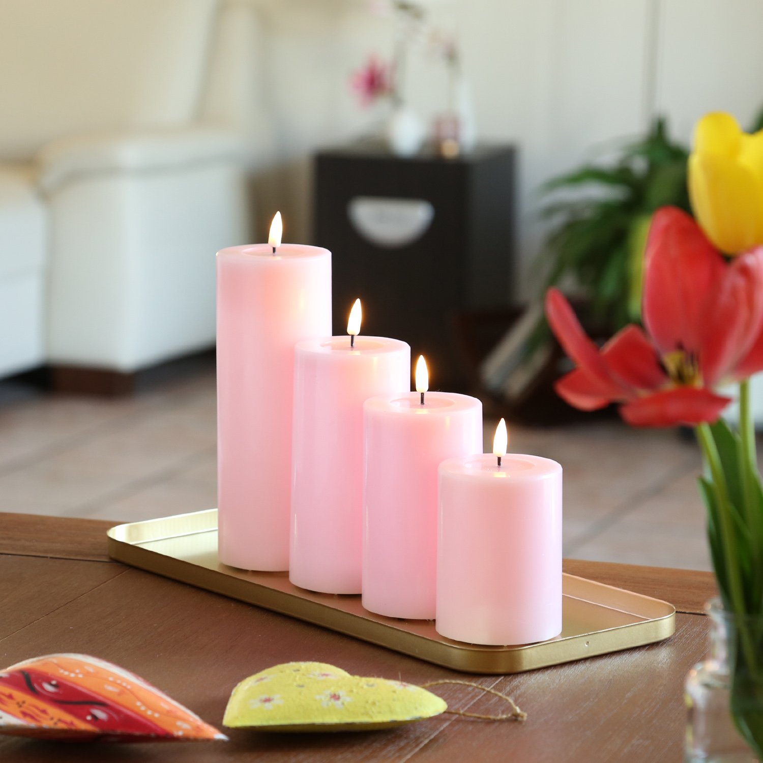 LED Stumpenkerze MIA - Echtwachs - realistische 3D Flamme - H: 15cm - Batteriebetrieb - rosa LED Stumpenkerze MIA - Echtwachs - realistische 3D Flamme - H: 15cm - Batteriebetrieb - rosa