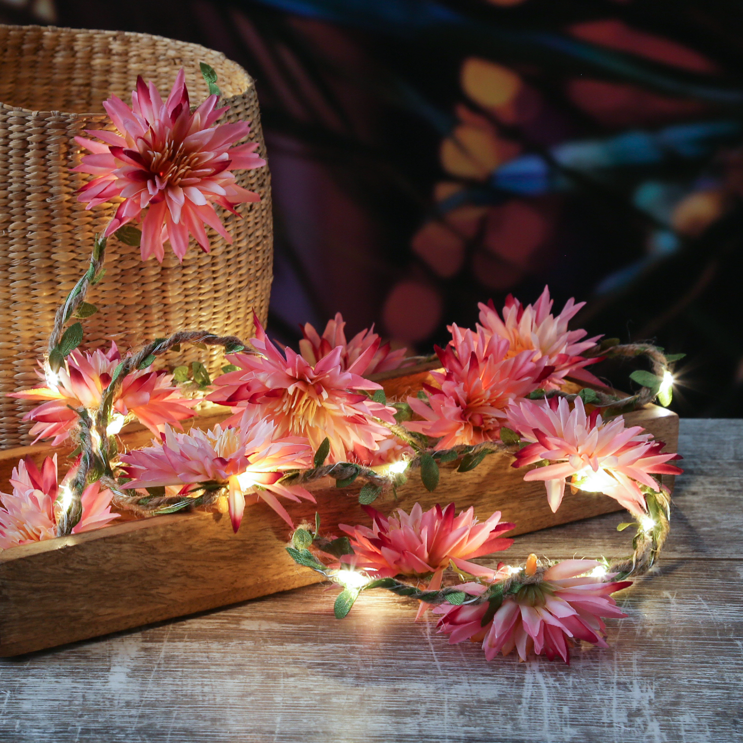 LED Lichterkette Dahlie - Blumengirlande - 30 warmweiße LED - Batterie - Timer - L: 2,9m - pink