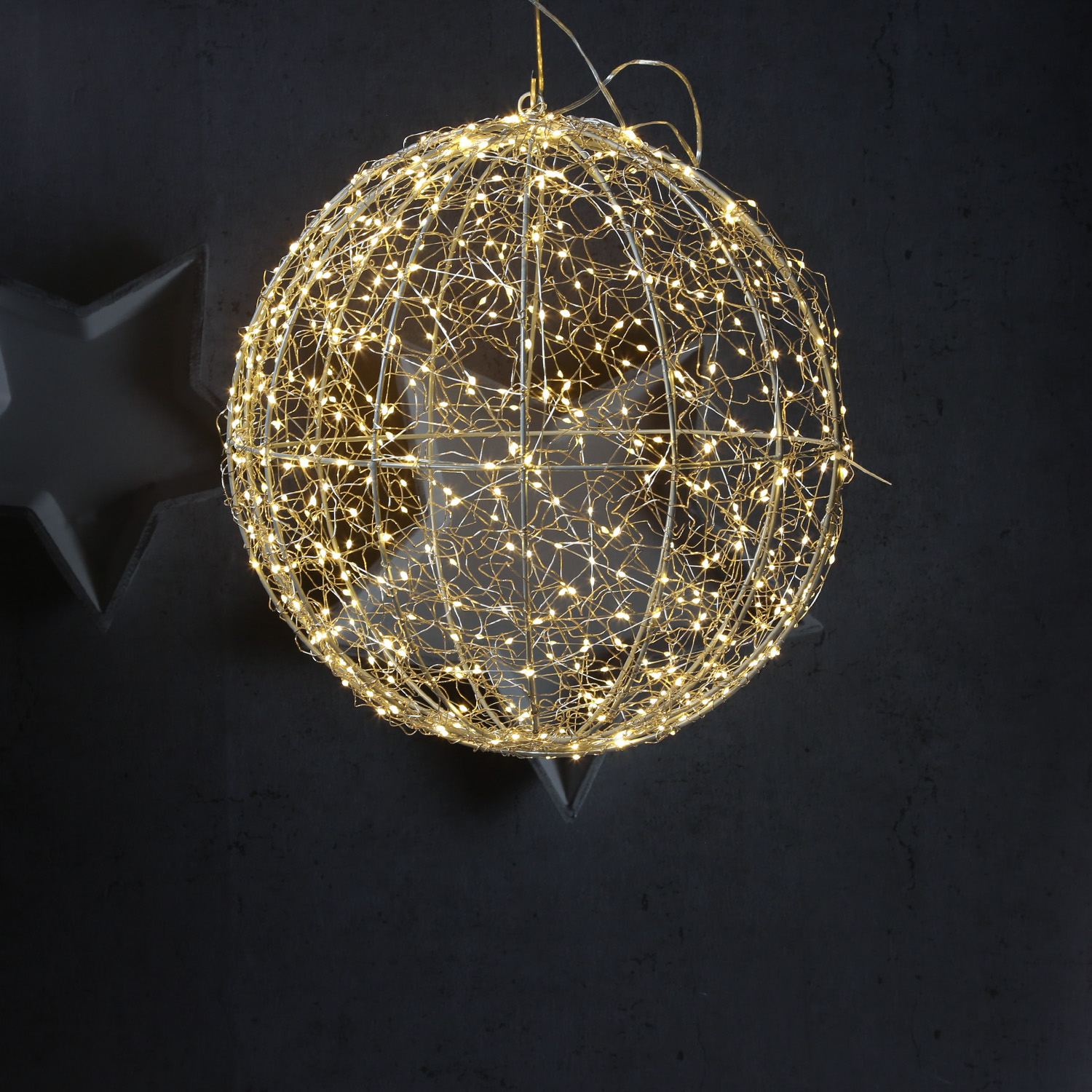 LED Drahtkugel - Leuchtkugel - 600 warmweiße LED - Timer - D: 40cm - für Innen/Außen
