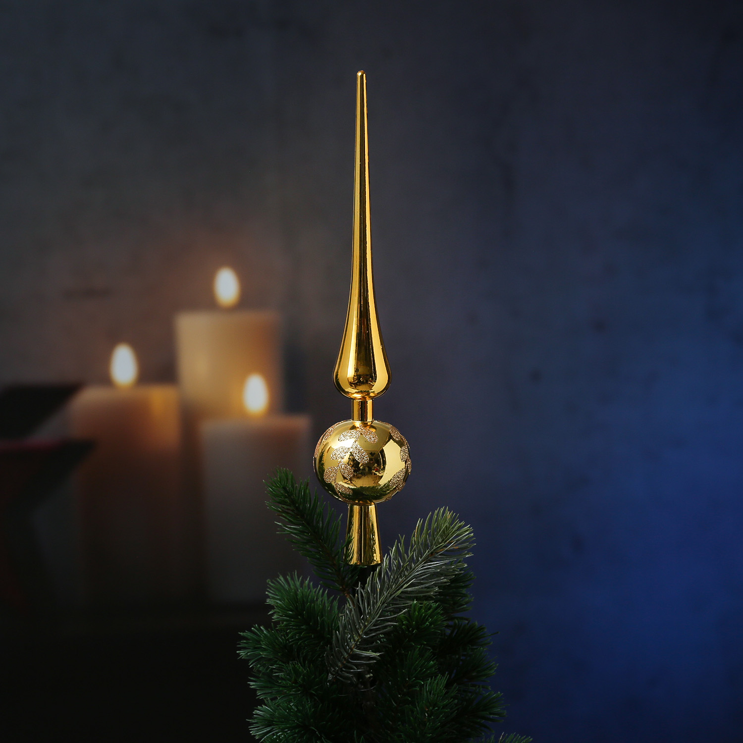 Christbaumspitze mit Blattmuster - Weihnachtsbaumspitze - Kunststoff - H: 30cm - gold glänzend Christbaumspitze mit Blattmuster - Weihnachtsbaumspitze - Kunststoff - H: 30cm - gold glänzend
