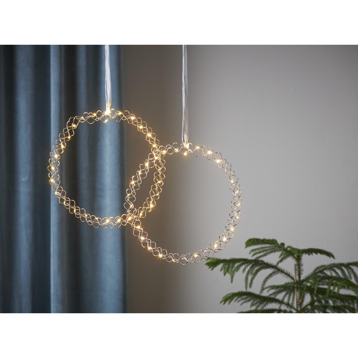 LED Kranz "Hoop" - 30 warmweiße LED - D: 30cm - Material: Metall - Batteriebetrieb - Timer - gold LED Kranz "Hoop" - 30 warmweiße LED - D: 30cm - Material: Metall - Batteriebetrieb - Timer - gold