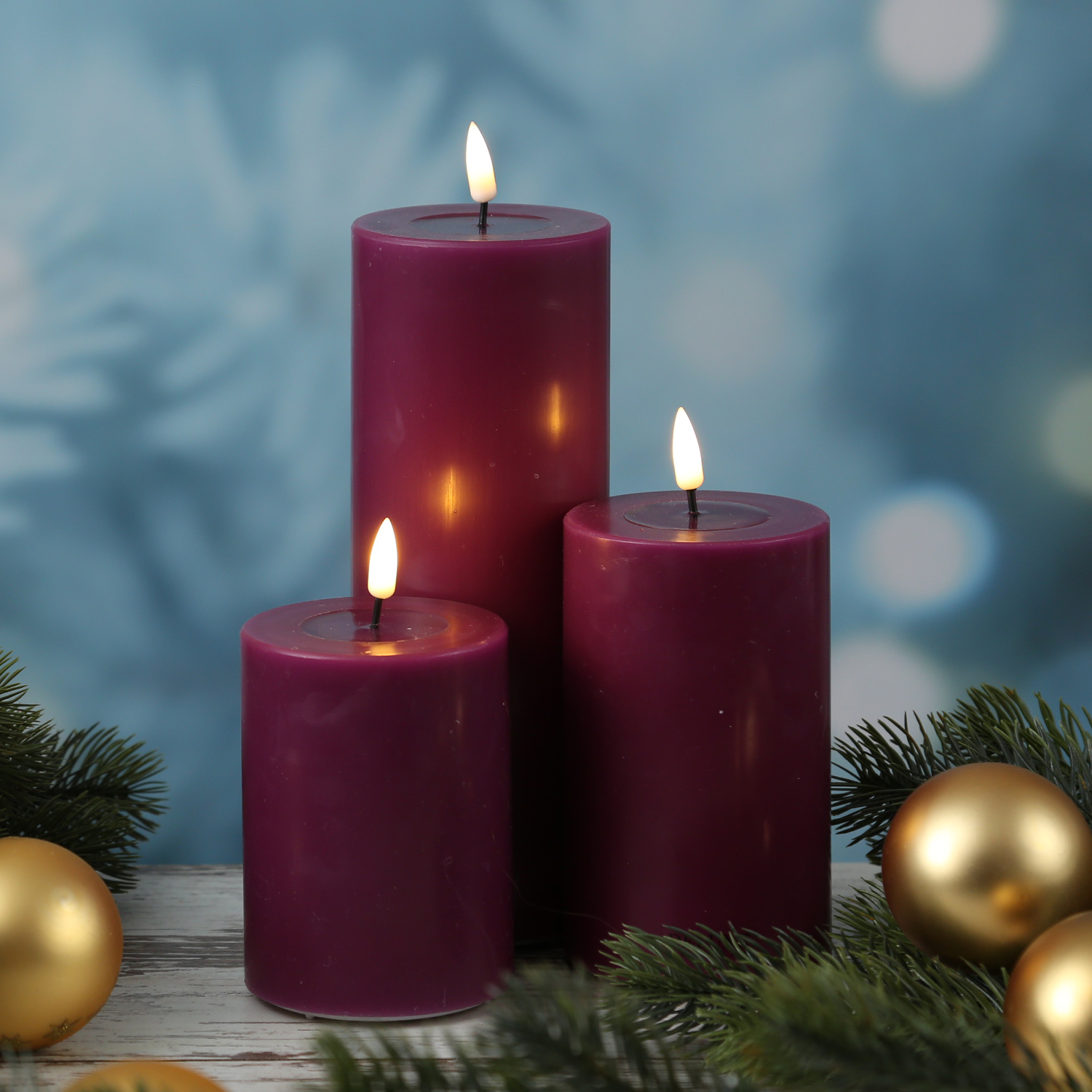 LED Stumpenkerze MIA - Echtwachs - realistische 3D Flamme - H: 20cm - D: 7,5cm - beere LED Stumpenkerze MIA - Echtwachs - realistische 3D Flamme - H: 20cm - D: 7,5cm - beere