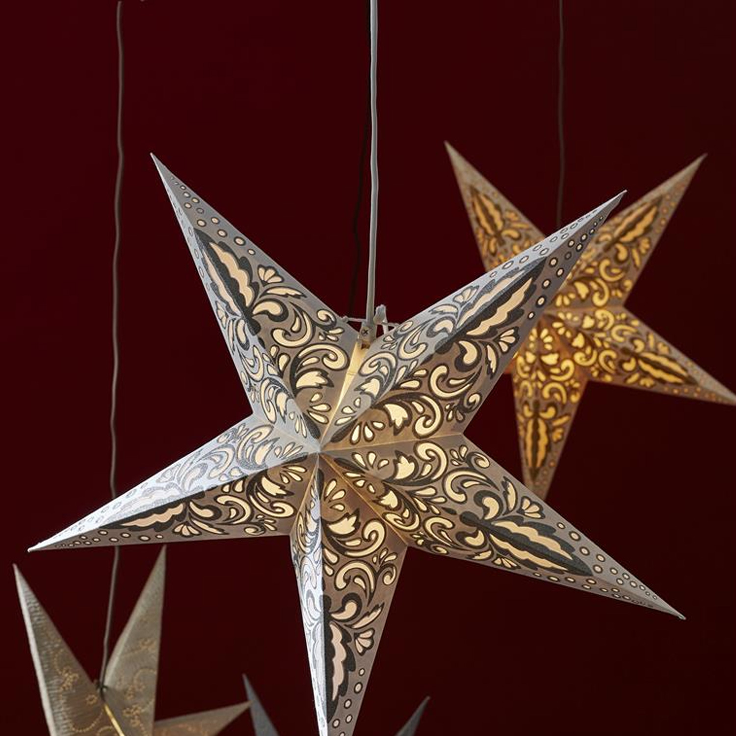 Papierstern Blaze - hängend - 5-zackig - D: 60cm - beige, silber Papierstern Blaze - hängend - 5-zackig - D: 60cm - beige, silber