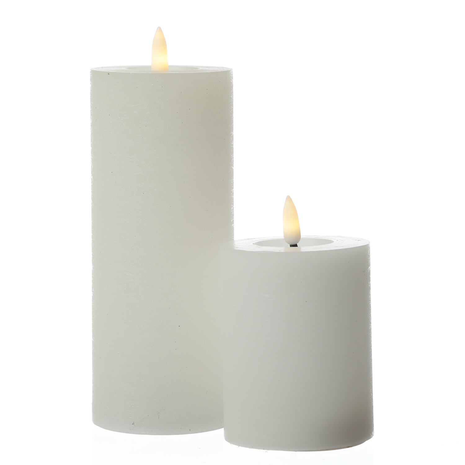 LED Kerze LINA - Rustik-Optik - Echtwachs - 3D Flamme - H: 11cm - D: 7cm - Batterie - Timer - weiß LED Kerze LINA - Rustik-Optik - Echtwachs - 3D Flamme - H: 11cm - D: 7cm - Batterie - Timer - weiß