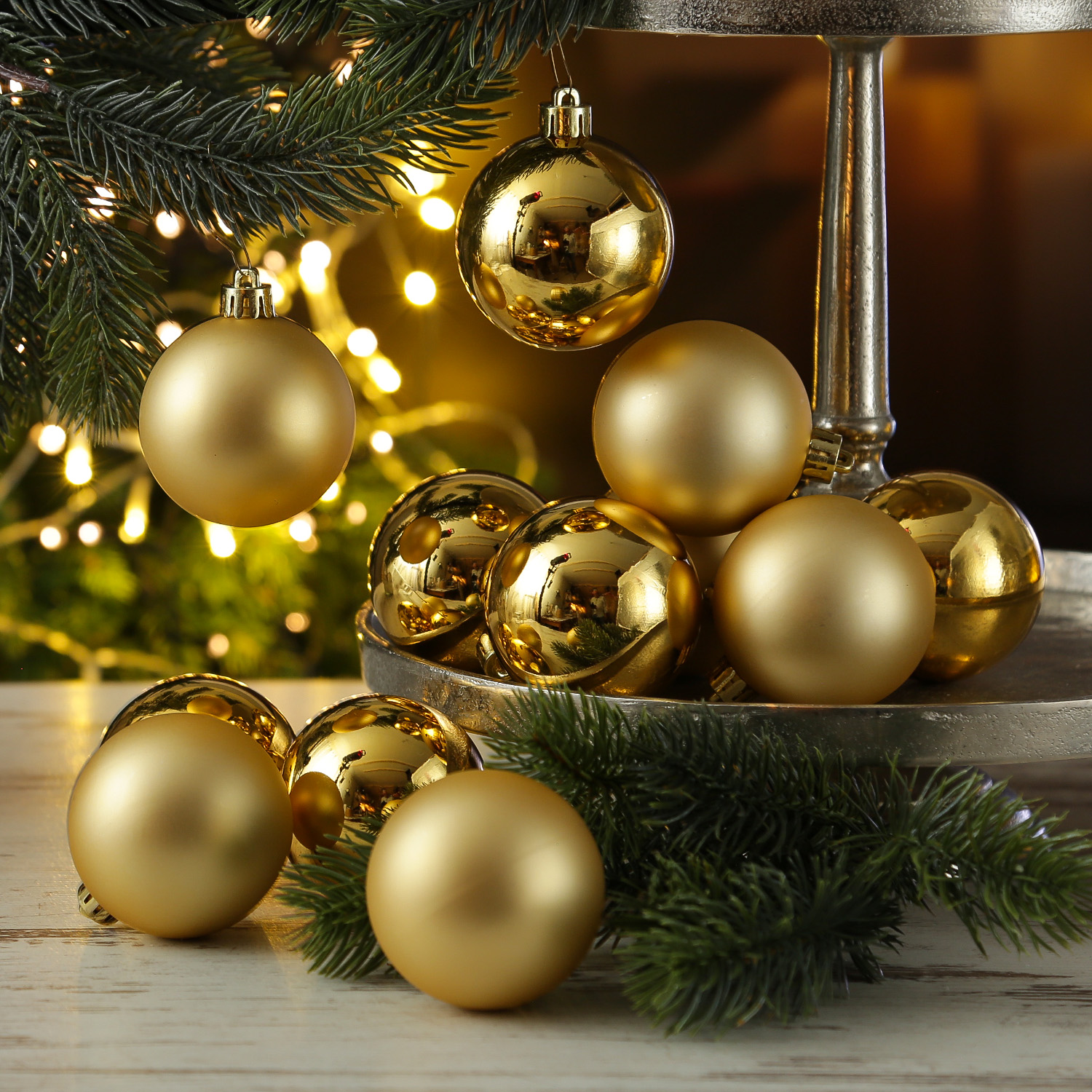 Christbaumkugeln - Weihnachtbaumskugeln - bruchfest - D: 6cm - glänzend/matt  - gold - 12er Set Christbaumkugeln - Weihnachtbaumskugeln - bruchfest - D: 6cm - glänzend/matt  - gold - 12er Set