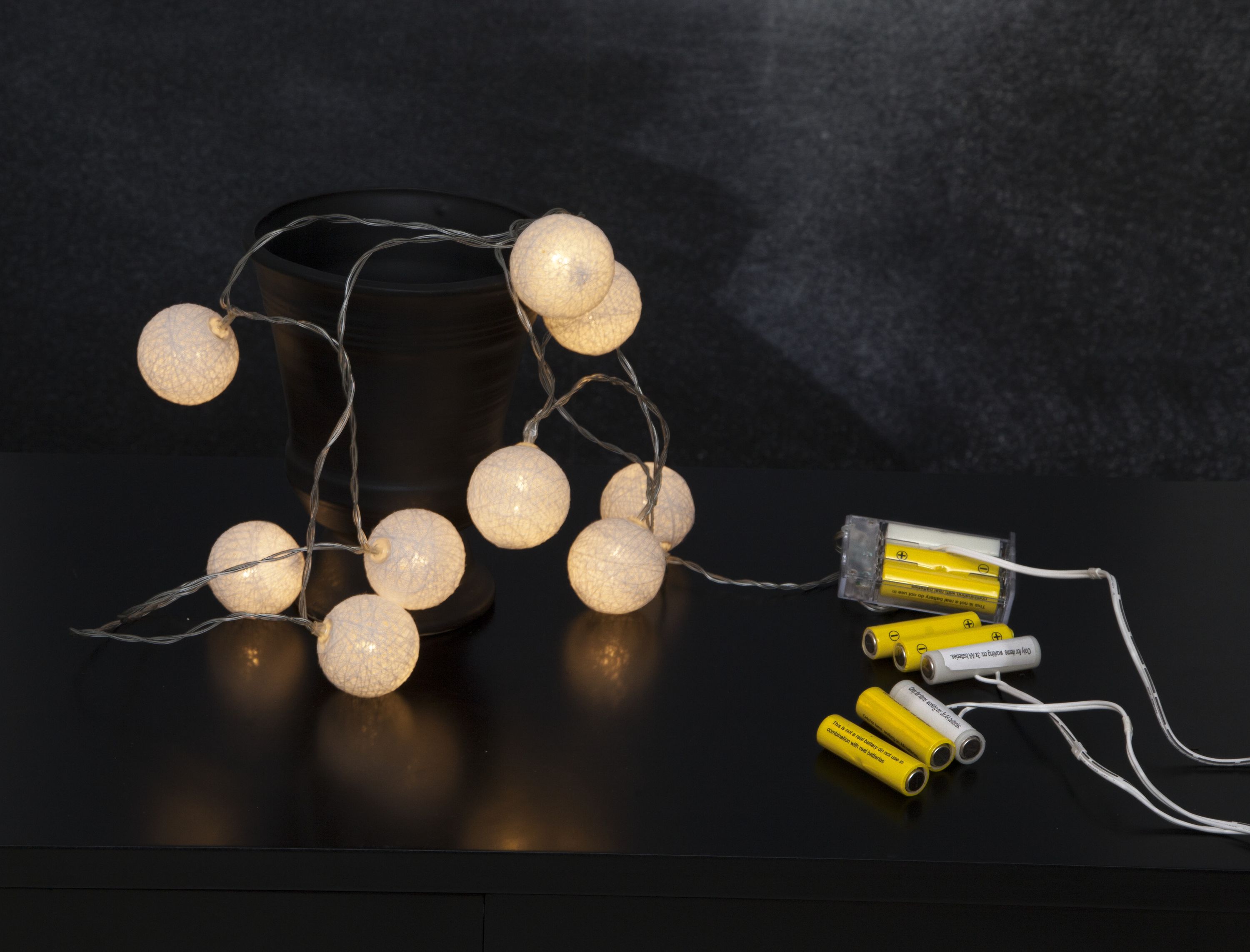 Stromadapter für Batterieartikel (3xAA) - Batterie Eliminator - Ersetzt 3 x 3 Mignonbatterien Stromadapter für Batterieartikel (3xAA) - Batterie Eliminator - Ersetzt 3 x 3 Mignonbatterien