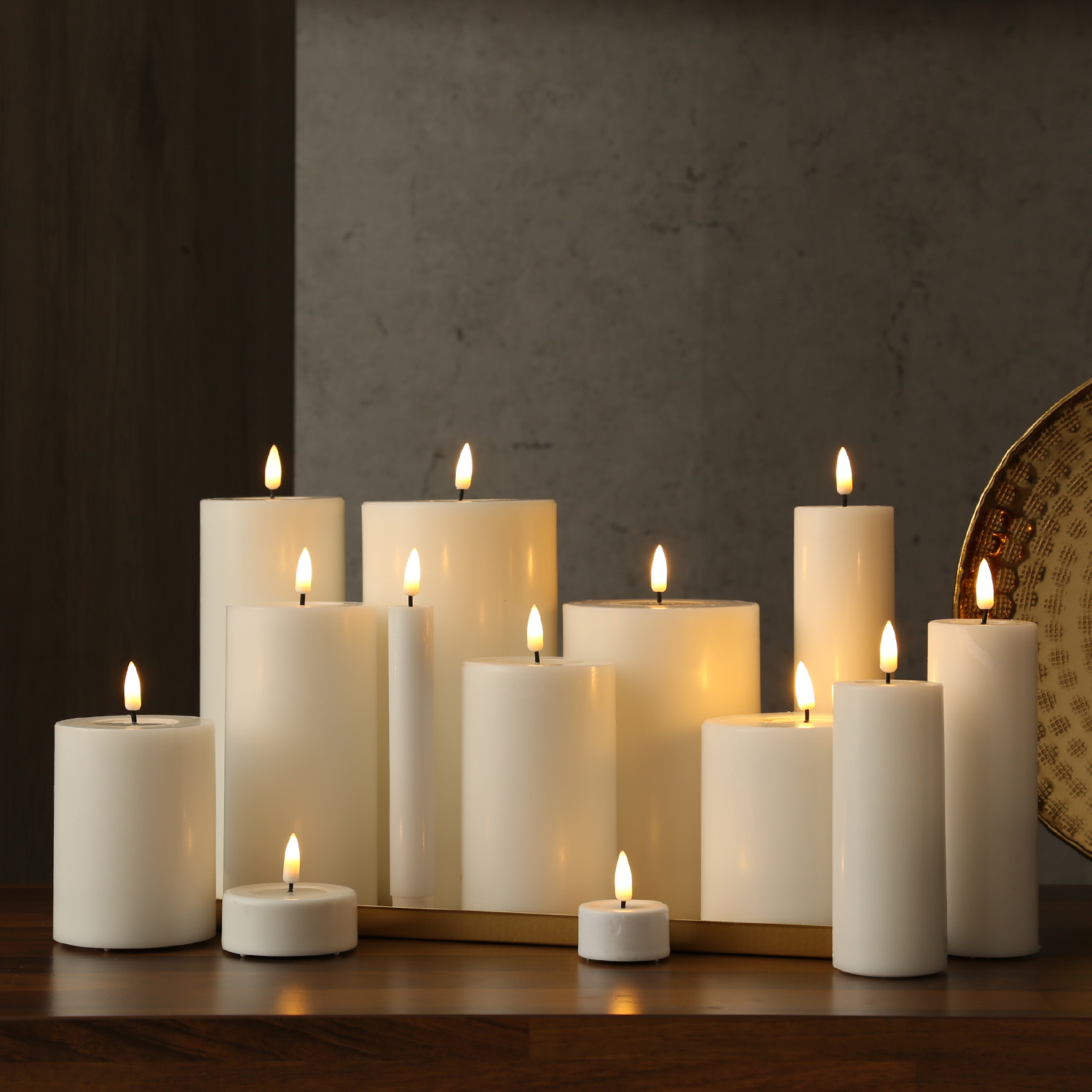 LED Stumpenkerze MIA - Echtwachs - realistische 3D Flamme - H: 15cm D: 5cm - Batterie - creme LED Stumpenkerze MIA - Echtwachs - realistische 3D Flamme - H: 15cm D: 5cm - Batterie - creme