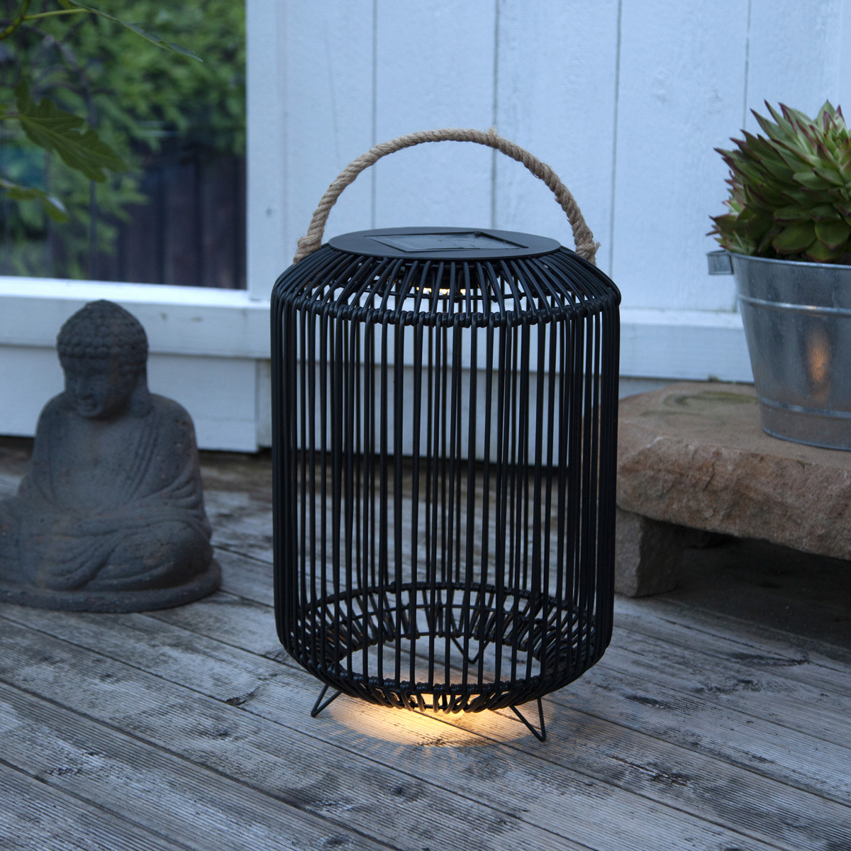 LED Solar Lampe "Sunlight" - mit Solarpanel - warmweiße LED - H: 48cm, D: 34cm - stehend - schwarz LED Solar Lampe "Sunlight" - mit Solarpanel - warmweiße LED - H: 48cm, D: 34cm - stehend - schwarz