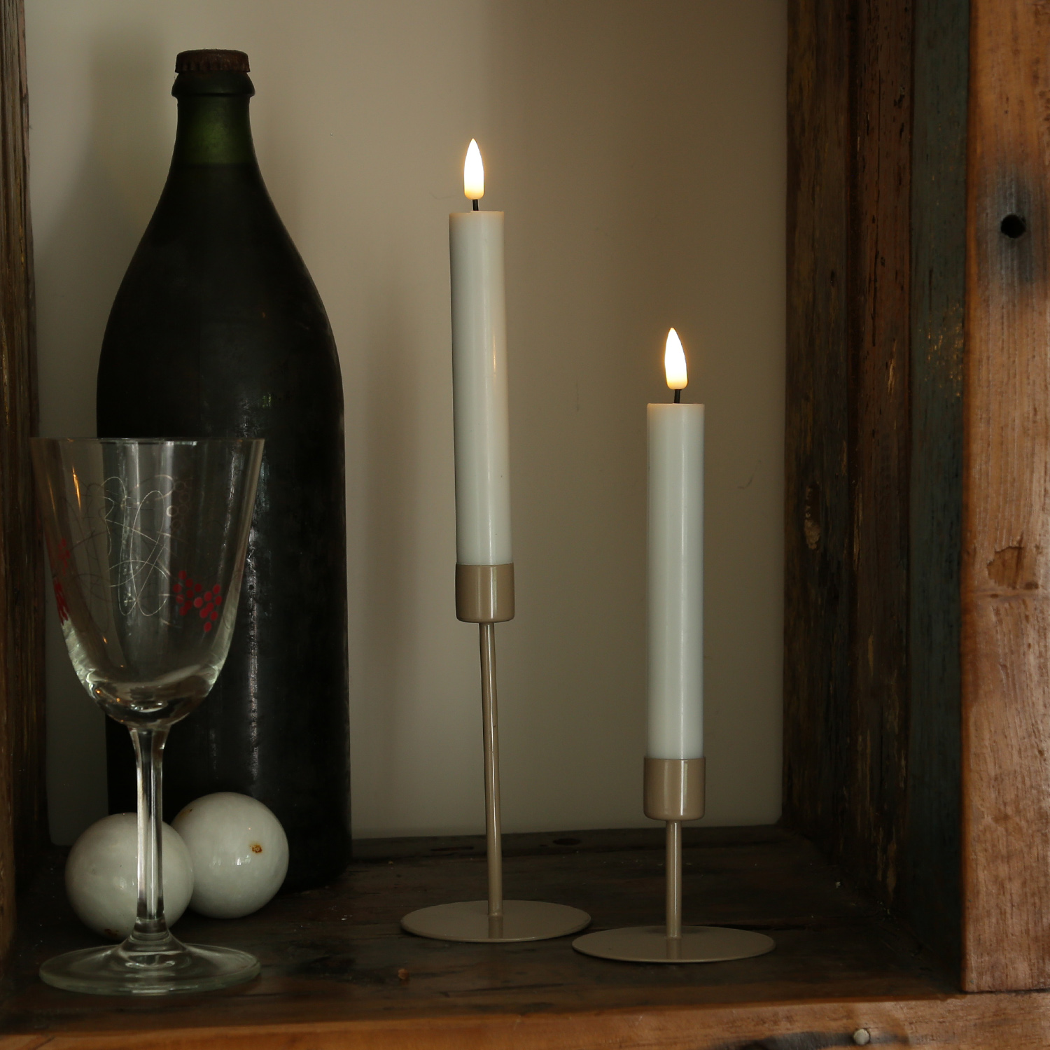 Stabkerzenhalter - Kerzenständer für Tafelkerzen - Metall - H: 7cm - D: 7,5cm - beige Stabkerzenhalter - Kerzenständer für Tafelkerzen - Metall - H: 7cm - D: 7,5cm - beige