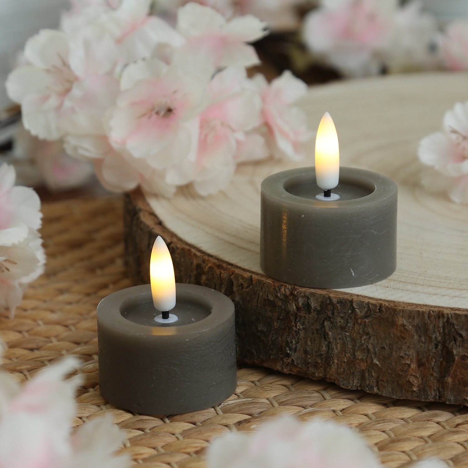 LED Teelichter LINA - Rustik-Optik - Echtwachs - Timer - mit Batterien - D: 4,5cm H: 5cm - 2St.