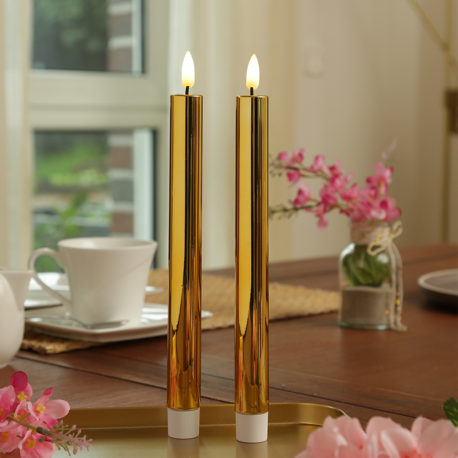 LED Stabkerzen - mit Lack - flackernd - H: 25cm - Timer - gold glänzend - 2er Set LED Stabkerzen - mit Lack - flackernd - H: 25cm - Timer - gold glänzend - 2er Set