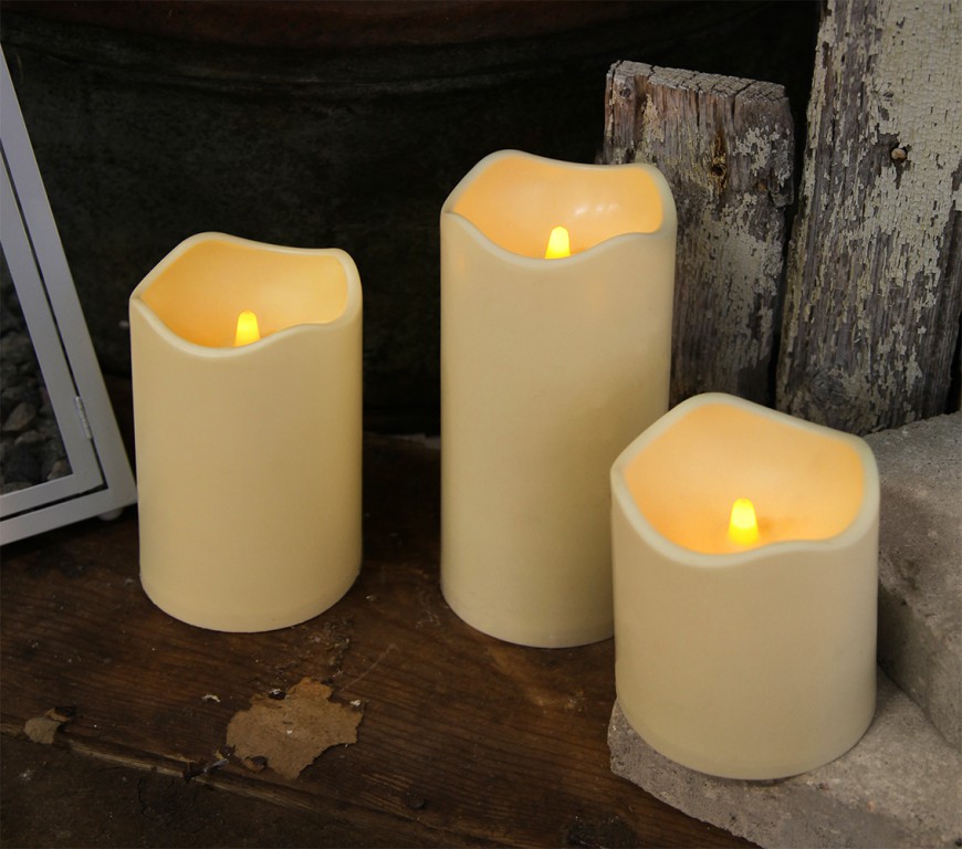 LED Stumpenkerze "Paul" - flackernde LED - H: 23cm - Sensor - Timer - outdoor - creme LED Stumpenkerze "Paul" - flackernde LED - H: 23cm - Sensor - Timer - outdoor - creme