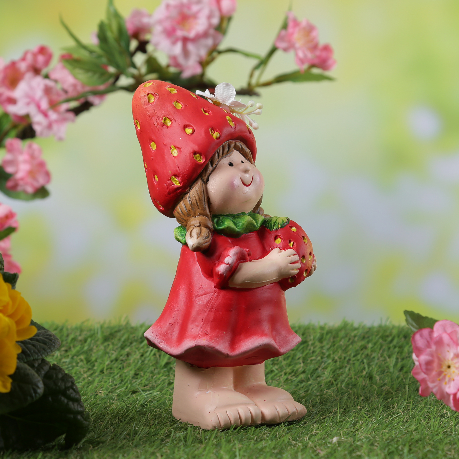 Dekofigur Erdbeermädchen Lotte - niedliche Gartenfigur mit Erdbeere - Keramik  - H: 18,5cm - rot