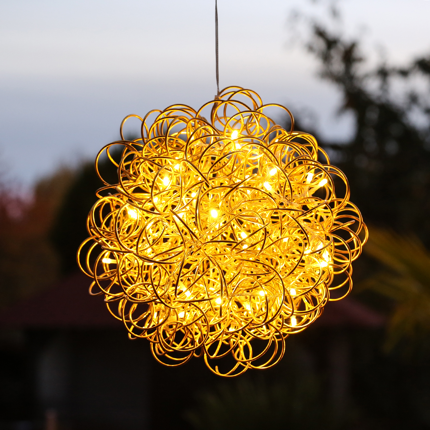 LED 3D Design Drahtkugel SPHERE - 50 warmweiße LED - D: 30cm - für Innen und Außen - gold LED 3D Design Drahtkugel SPHERE - 50 warmweiße LED - D: 30cm - für Innen und Außen - gold