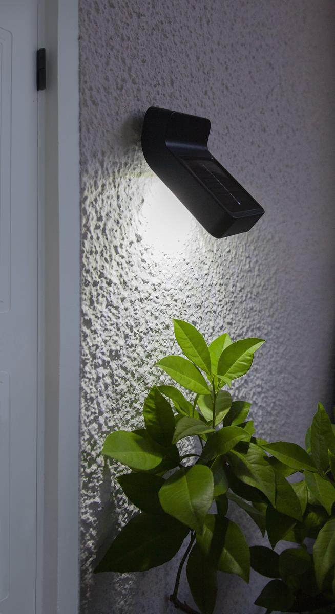 LED Solar Wandleuchte "Wally" - 4 weiße LED - 6h Licht mit 6lm - Dämmerungssensor - schwarz
