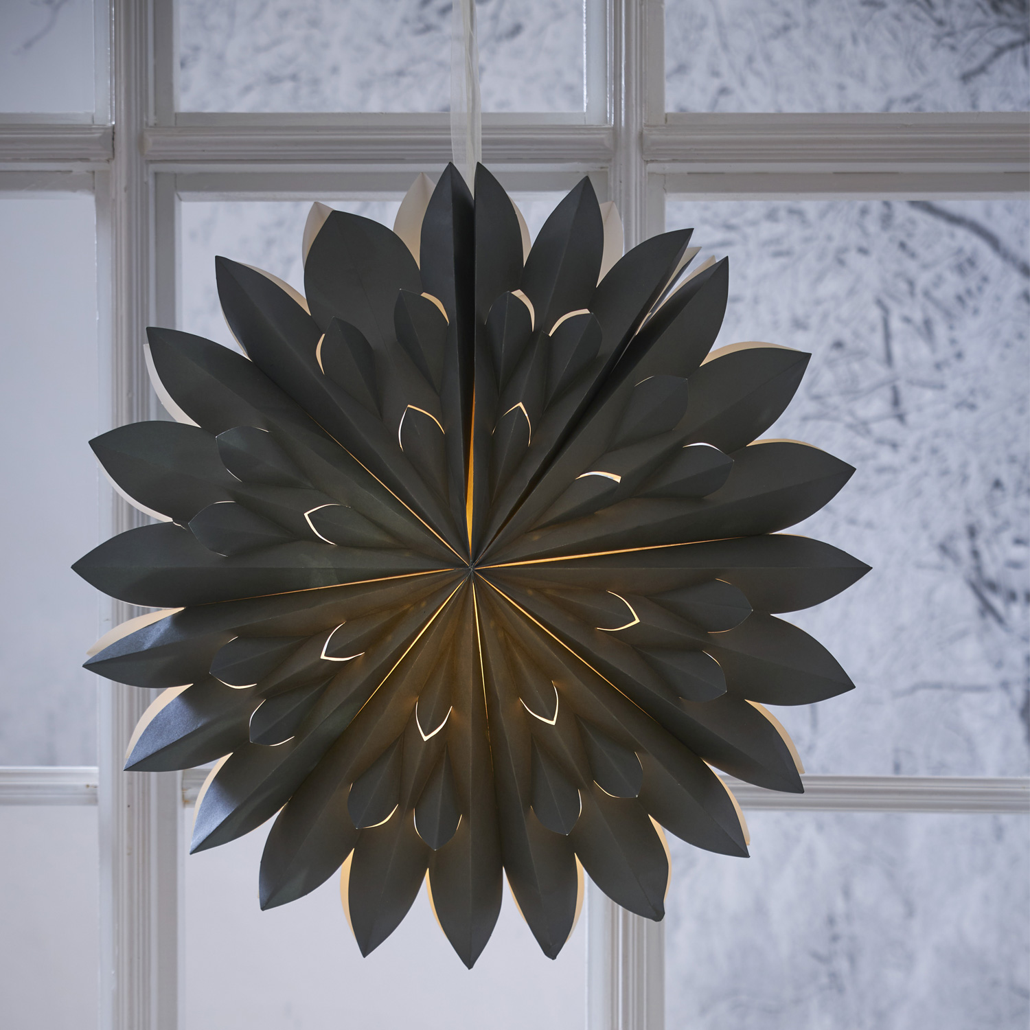 Papierstern CLIPP - hängend - D: 60cm - mit Band - Papier - grün Papierstern CLIPP - hängend - D: 60cm - mit Band - Papier - grün