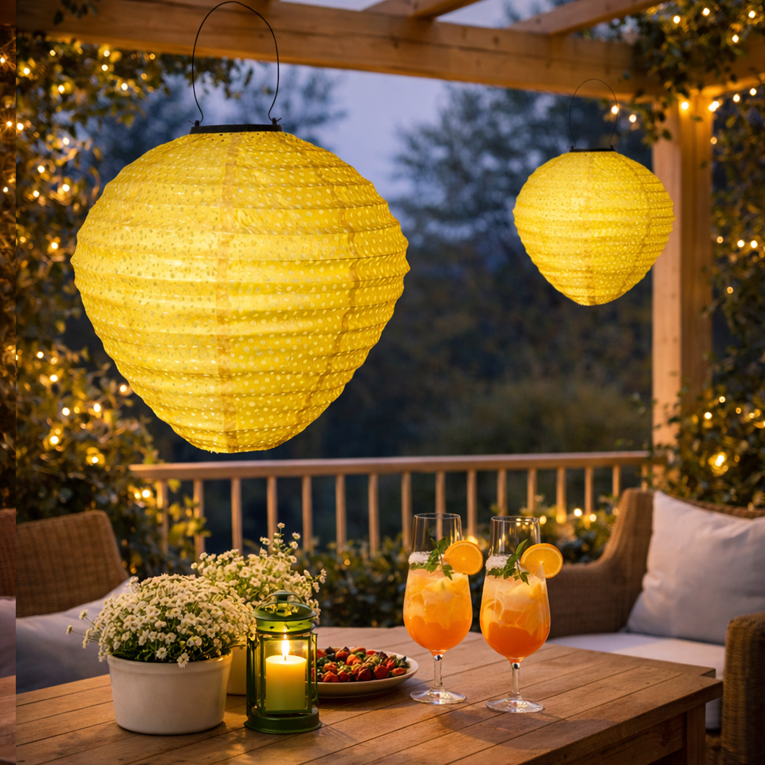 LED Solar Lampion Ballon - mit Blumenmuster - H: 30cm - D: 30cm - Lichtsensor - gelb - 2er Set