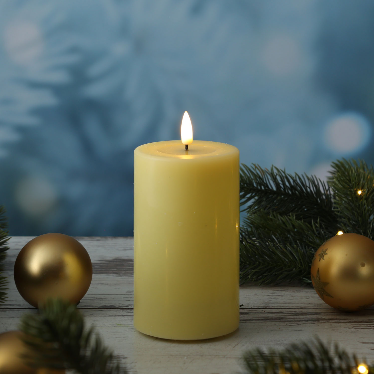 LED Stumpenkerze MIA - Echtwachs - realistische 3D Flamme - H: 12,5cm - Batteriebetrieb - gelb LED Stumpenkerze MIA - Echtwachs - realistische 3D Flamme - H: 12,5cm - Batteriebetrieb - gelb