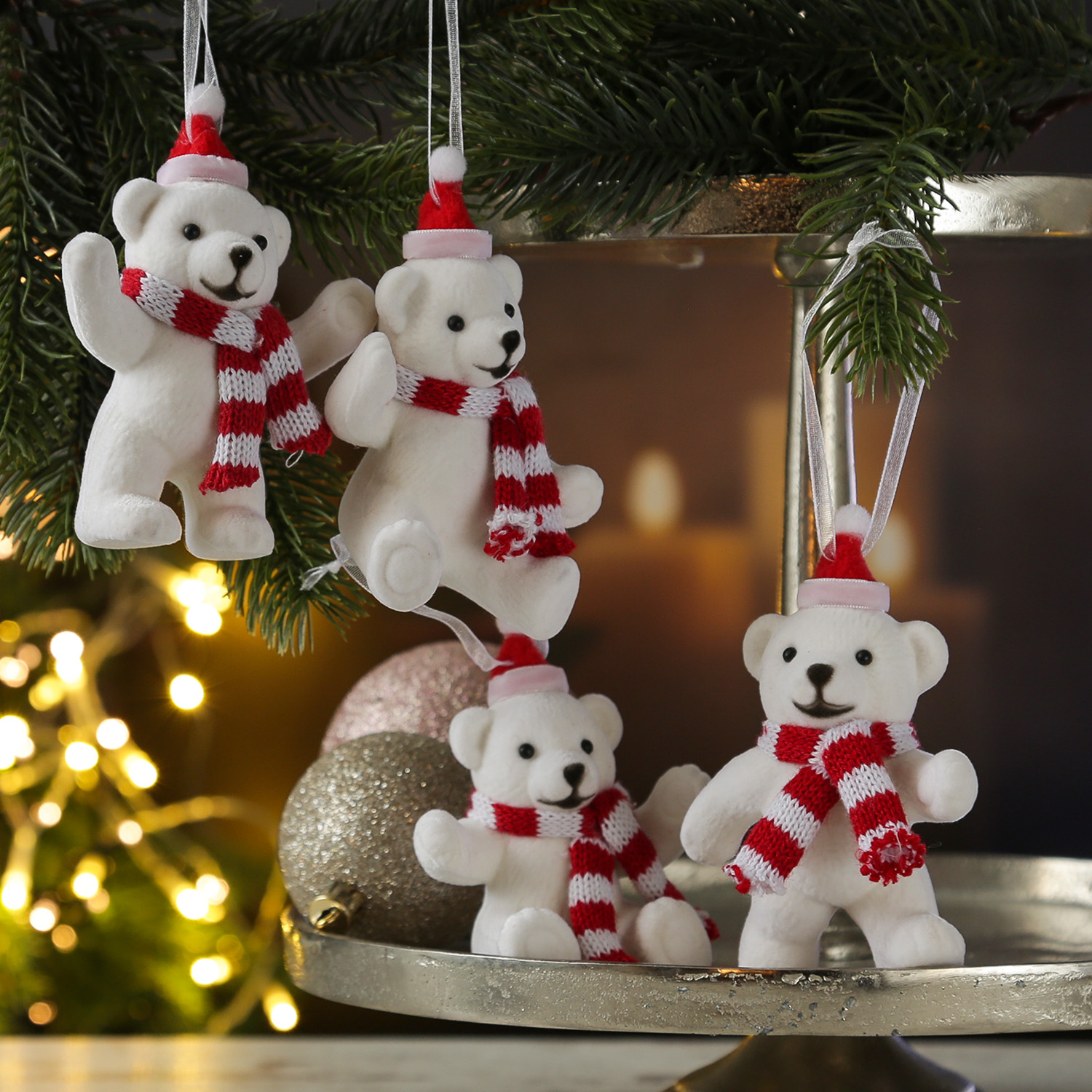 Weihnachtsbaumschmuck Bärchen mit Schal und Mütze - Christbaumschmuck - Kunststoff - H: 11cm