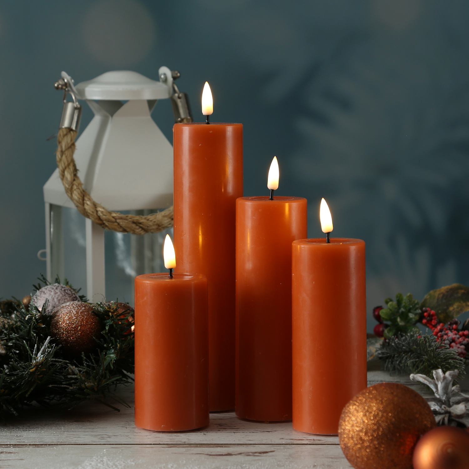 LED Stumpenkerze MIA - Echtwachs - realistische 3D Flamme - H: 20cm - D: 5cm - orange LED Stumpenkerze MIA - Echtwachs - realistische 3D Flamme - H: 20cm - D: 5cm - orange