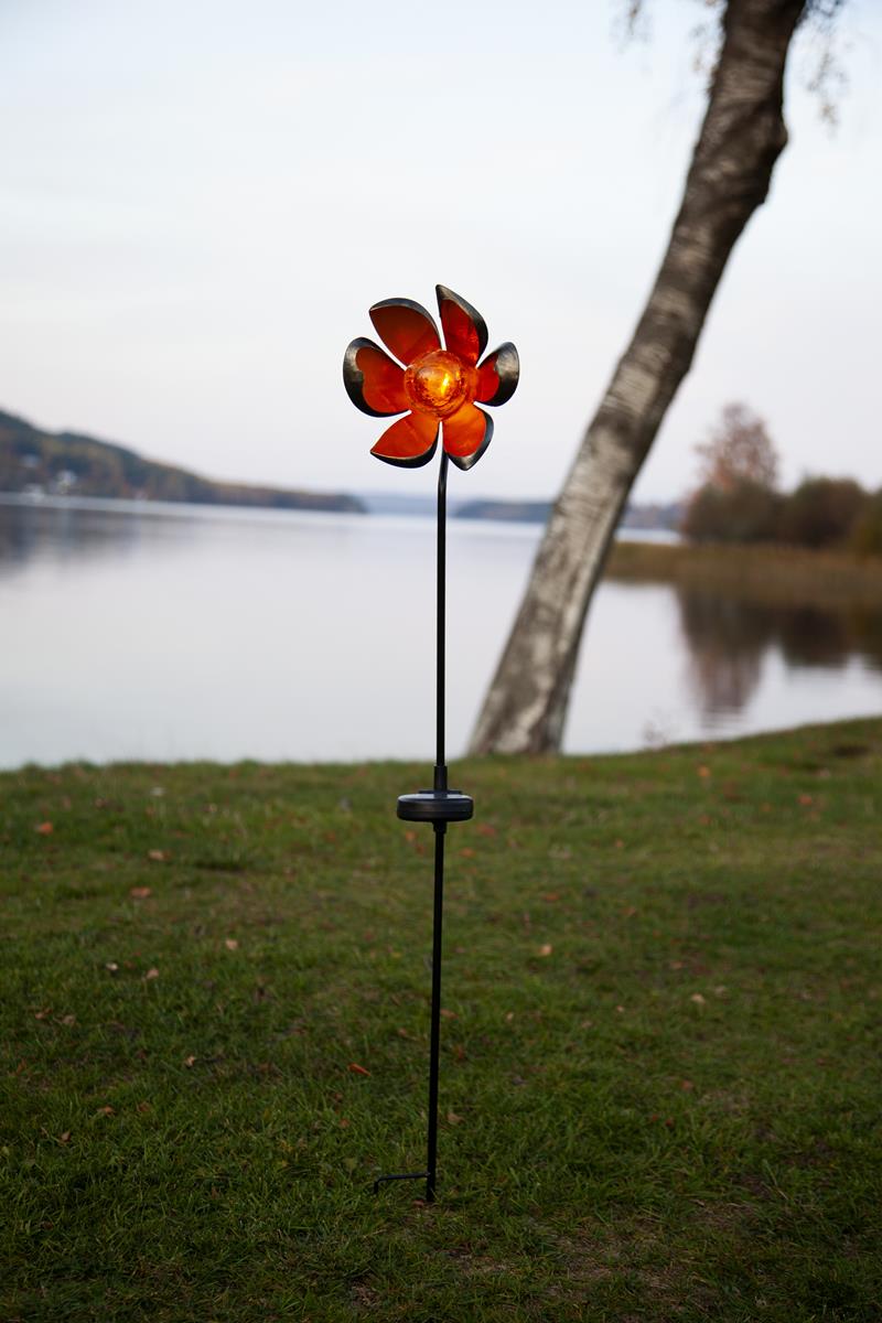 LED Solarstab "Flora"- schwarz - amber LED - Glaskugel in Blüte - H: 84cm - Dämmerungssensor LED Solarstab "Flora"- schwarz - amber LED - Glaskugel in Blüte - H: 84cm - Dämmerungssensor