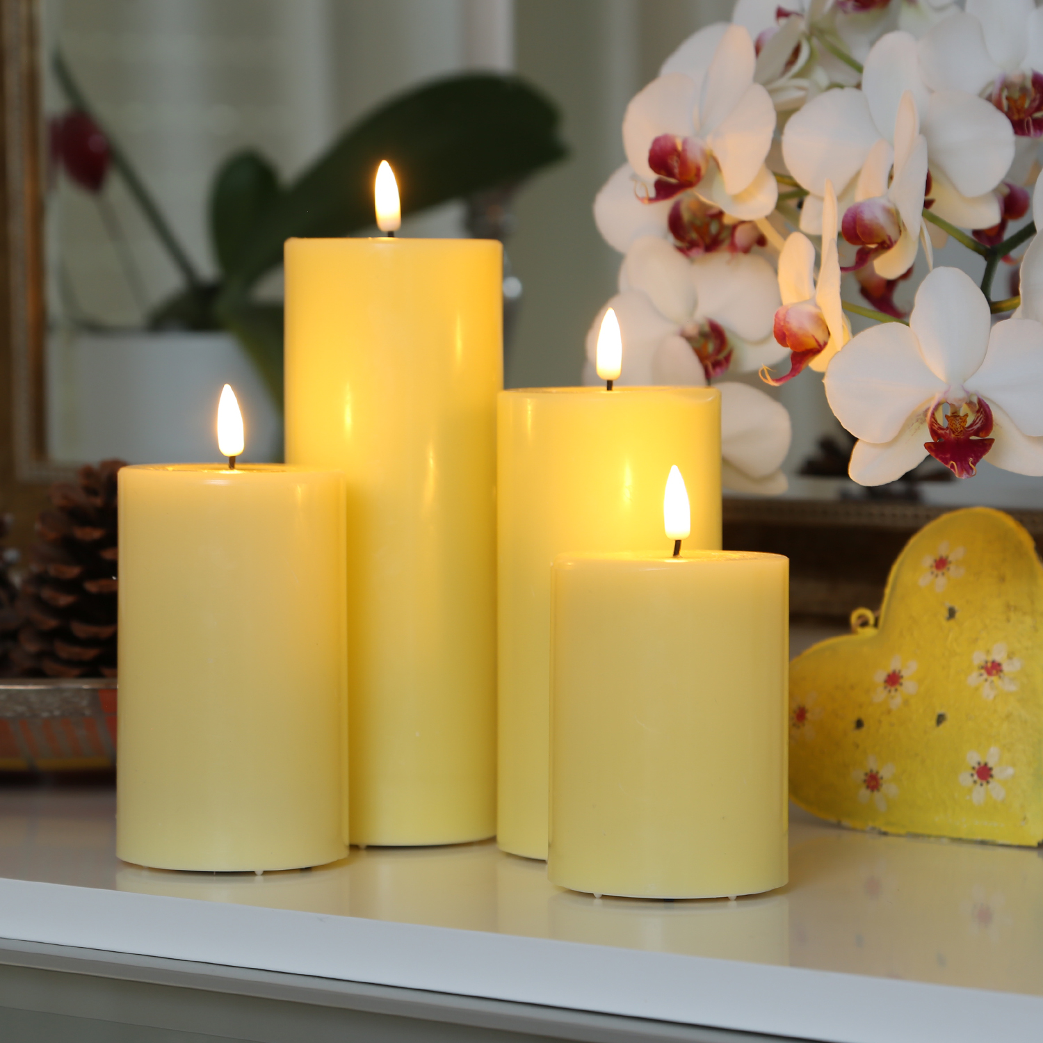 LED Stumpenkerze MIA - Echtwachs - realistische 3D Flamme - H: 12,5cm - Batteriebetrieb - gelb LED Stumpenkerze MIA - Echtwachs - realistische 3D Flamme - H: 12,5cm - Batteriebetrieb - gelb