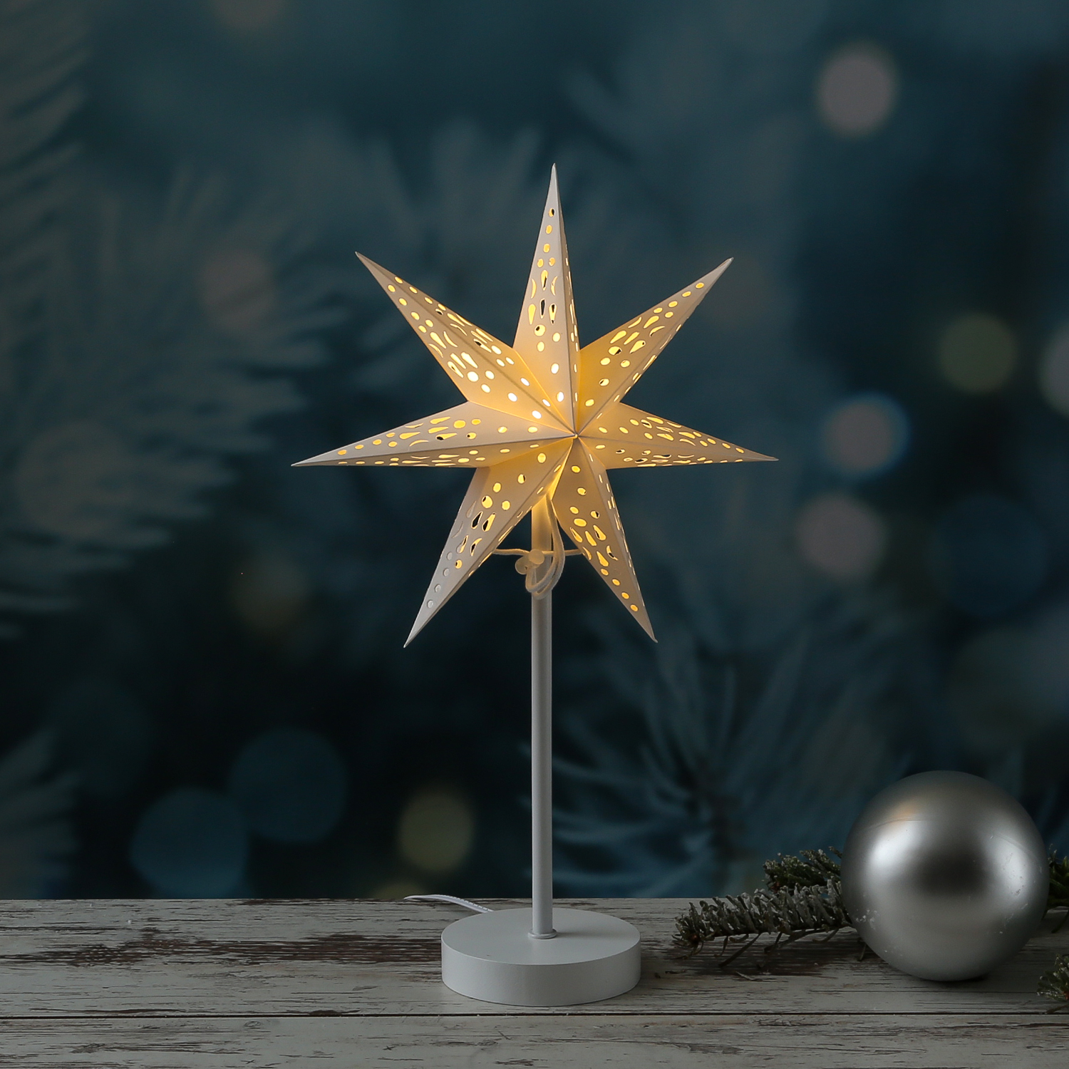 LED Papierstern - 7-zackig - stehend - H: 42cm - 6 warmweiße LED - inkl. Trafo - für Innen - weiß LED Papierstern - 7-zackig - stehend - H: 42cm - 6 warmweiße LED - inkl. Trafo - für Innen - weiß