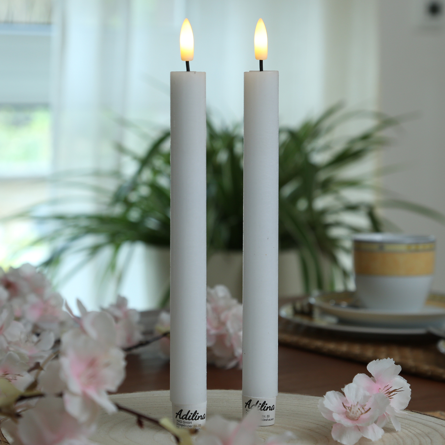 LED Stabkerzen LINA - Rustik-Optik - Echtwachs - 3D Flamme - H: 24cm - Timer - weiß - 2er Set