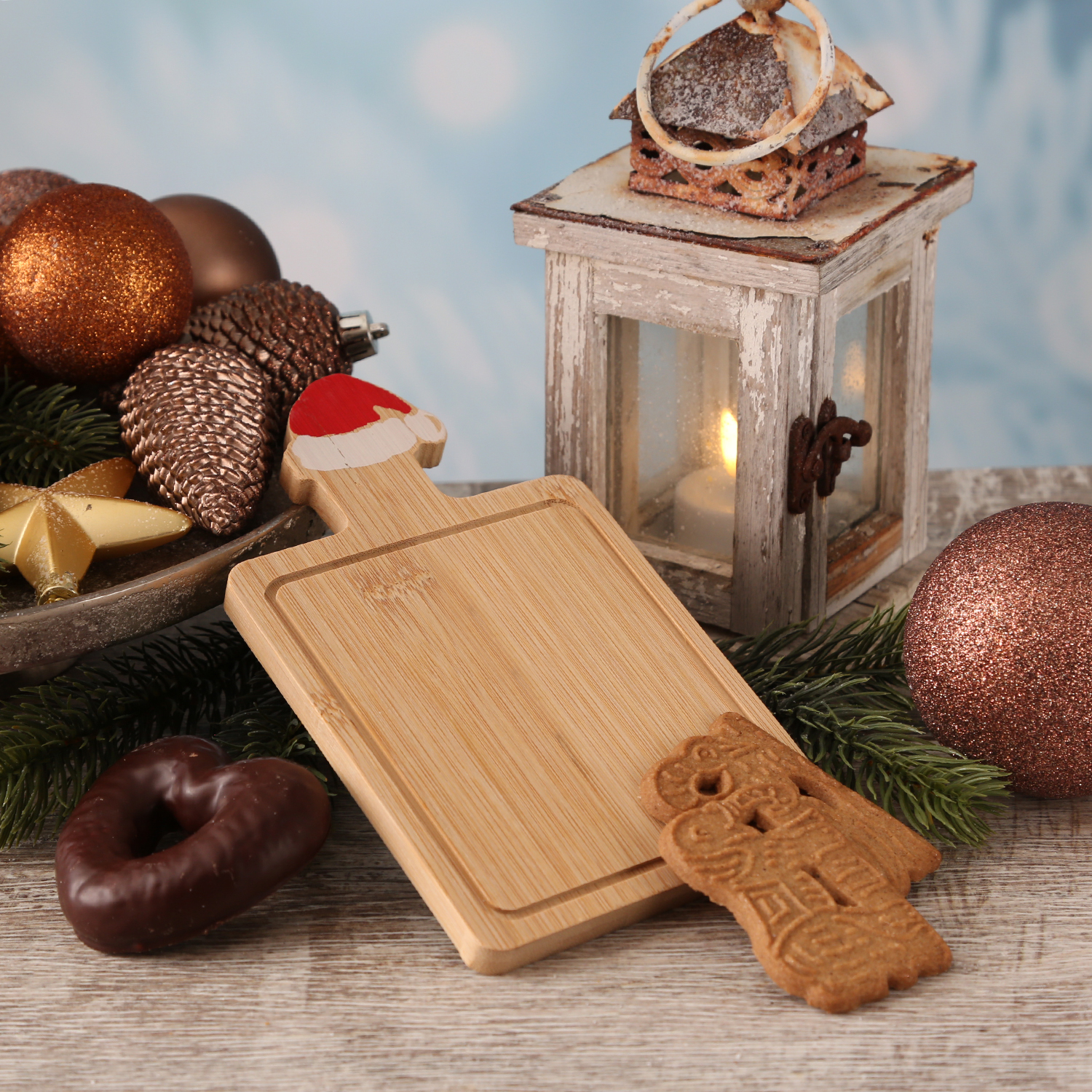 Schneidebrett Nikolausmütze - Vesperbrett - Holz - mit Griff - L: 19,6cm - B: 11,5cm - natur