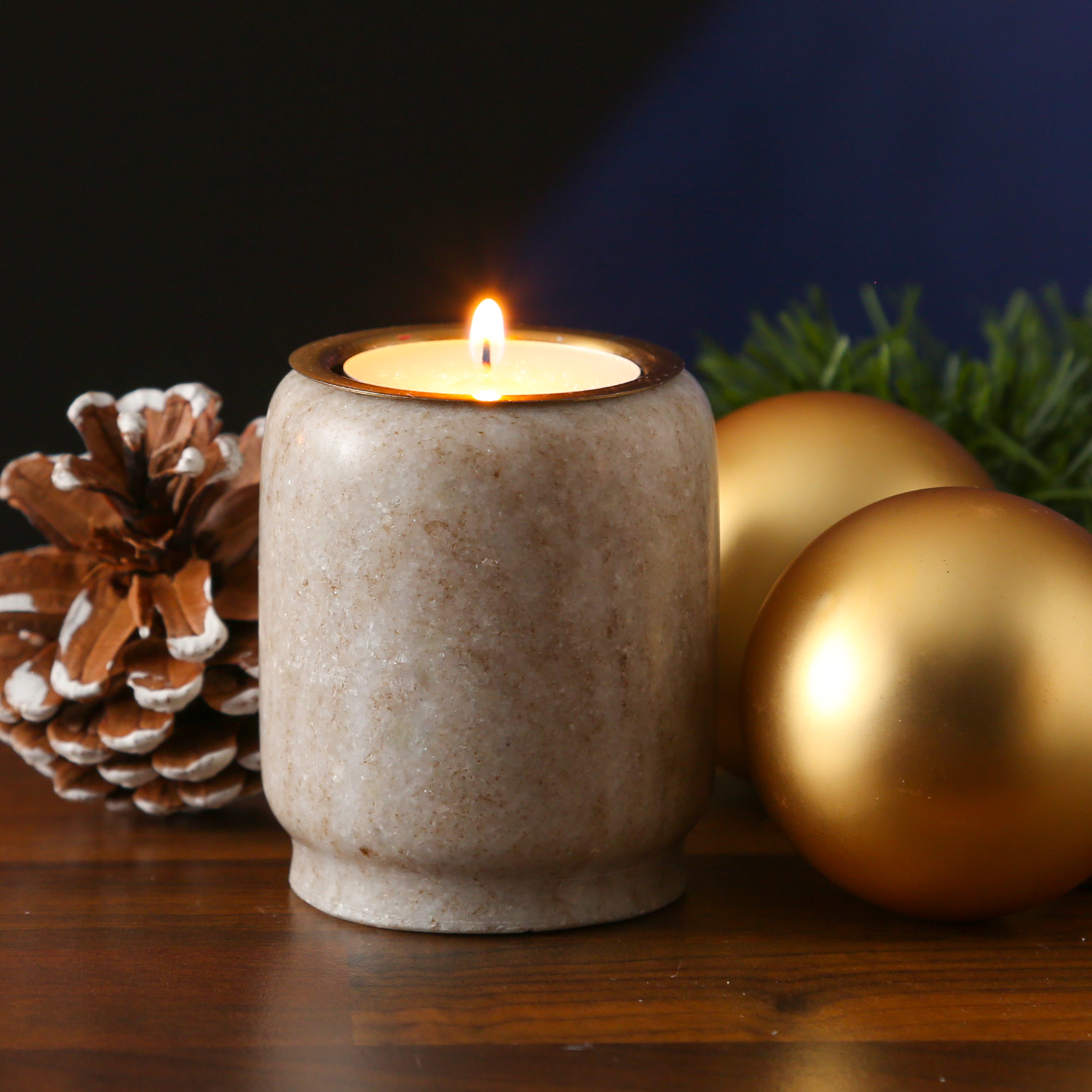 Teelichthalter Marmor - für Teelichter oder LED Teelichter - H: 7cm - D: 6cm - braun Teelichthalter Marmor - für Teelichter oder LED Teelichter - H: 7cm - D: 6cm - braun